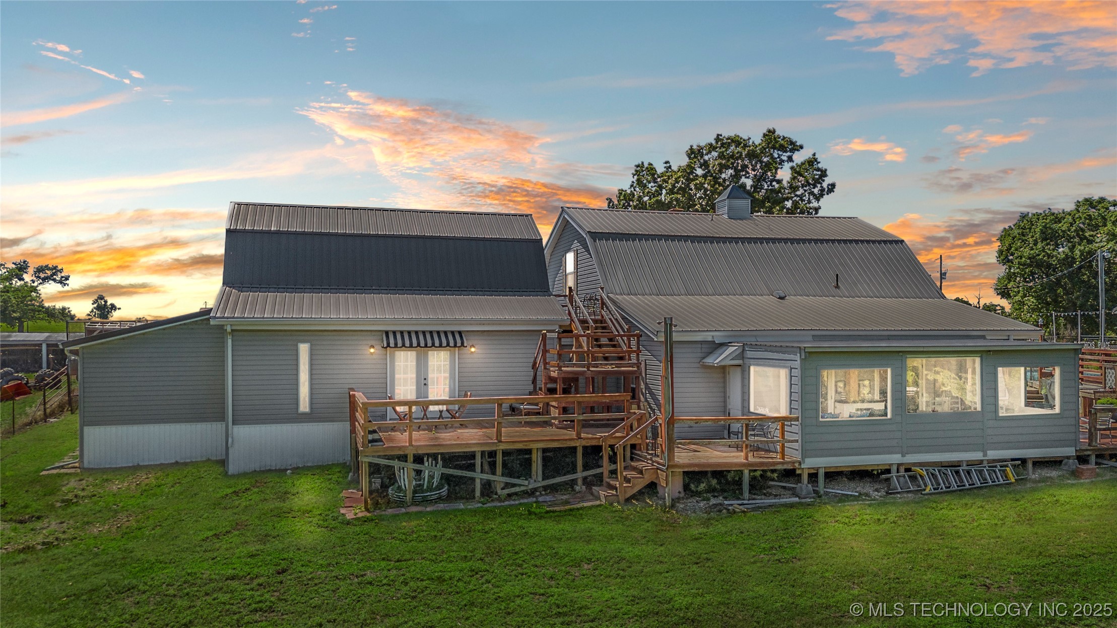 168 Murray Lane Property Photo 2