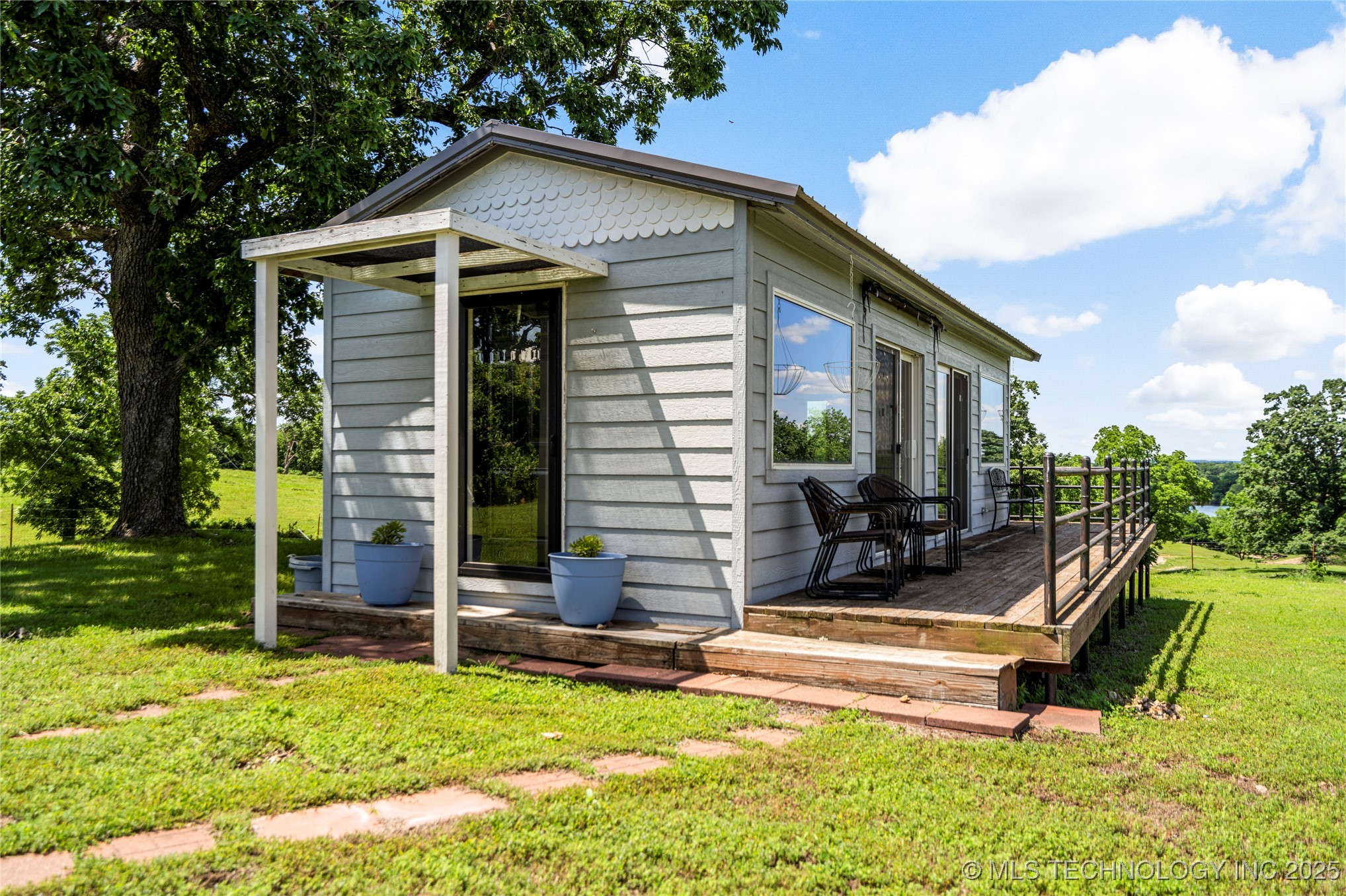 168 Murray Lane Property Photo 10