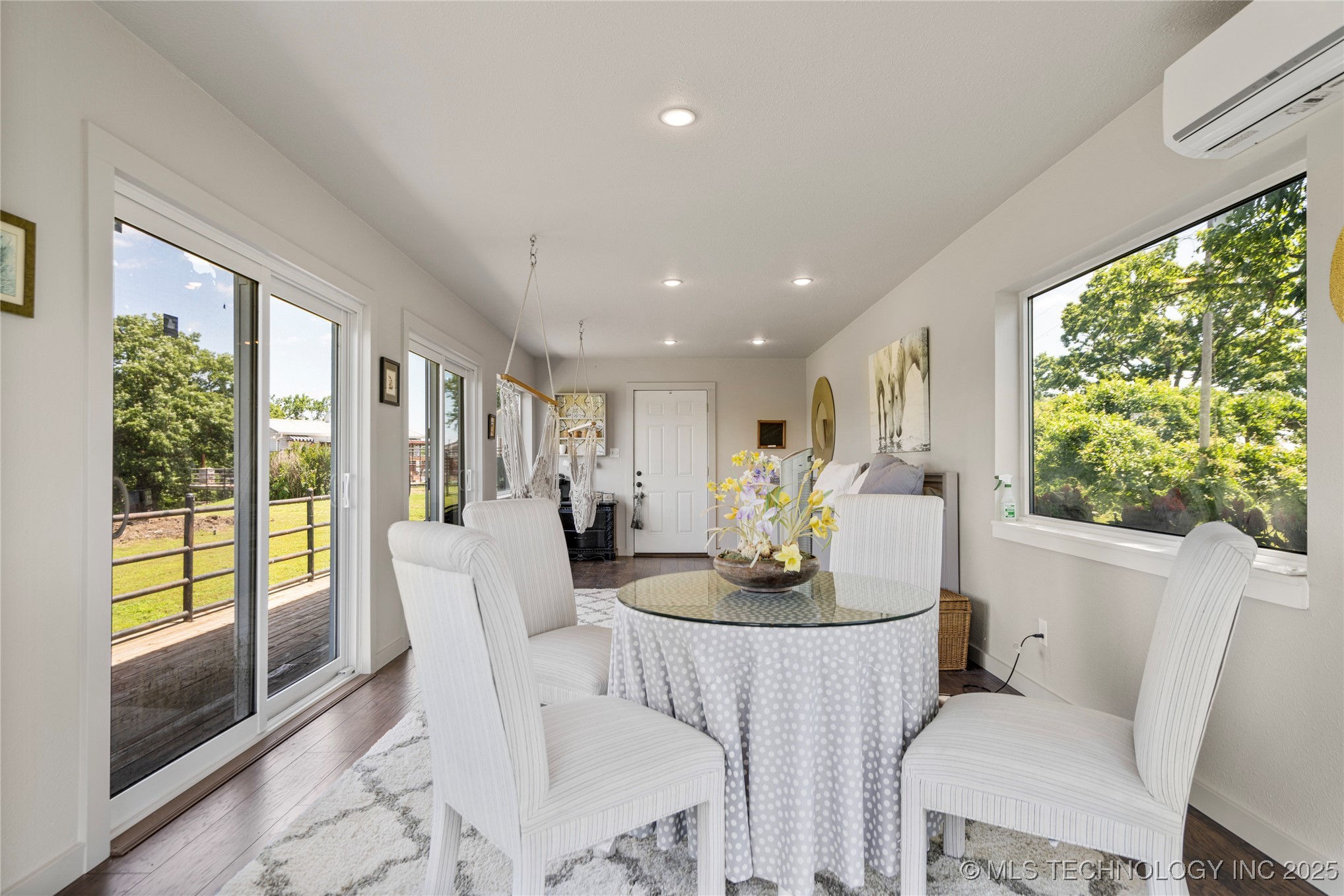 168 Murray Lane Property Photo 14