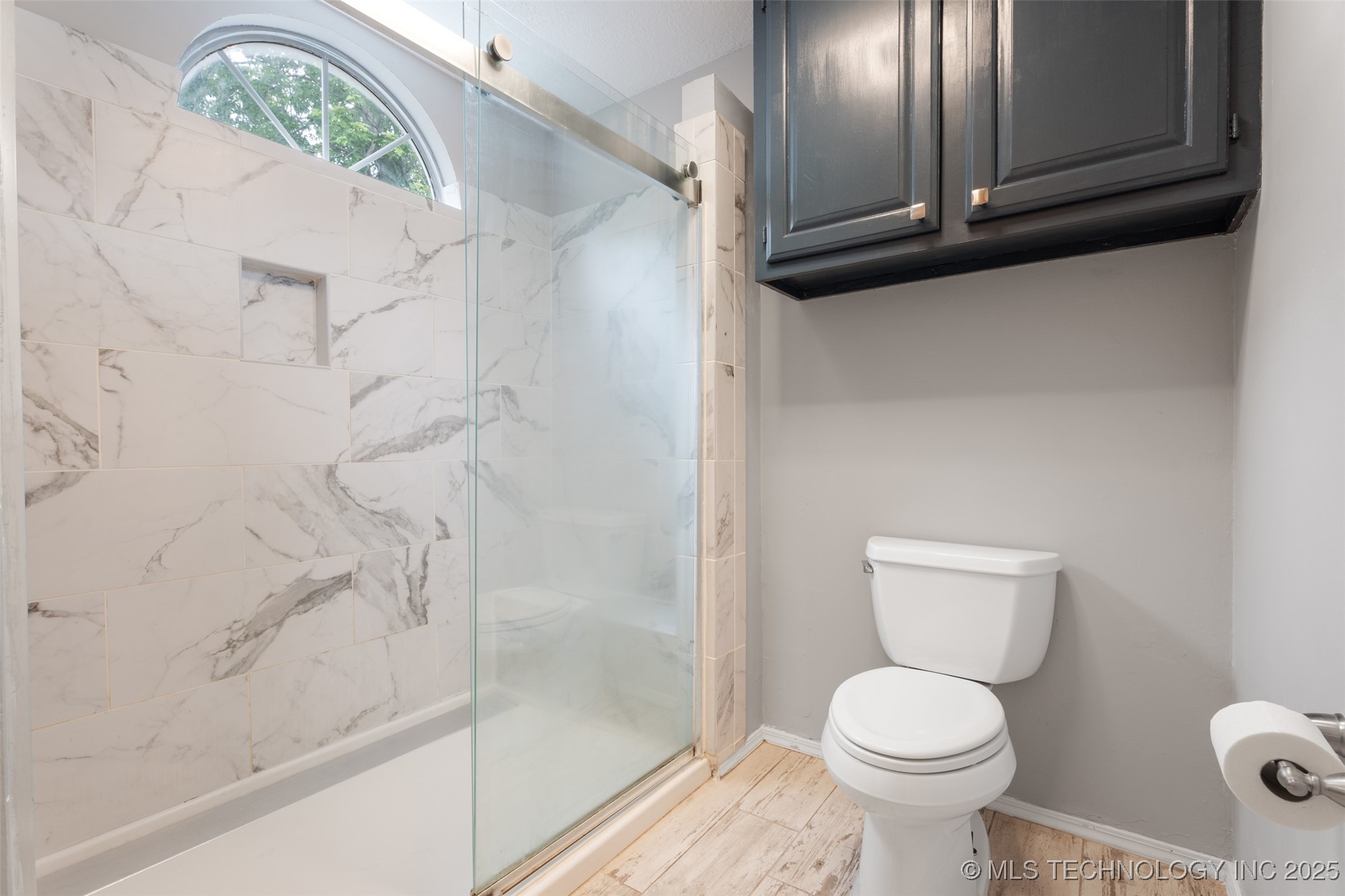 1802 S Fir Place Property Photo 15