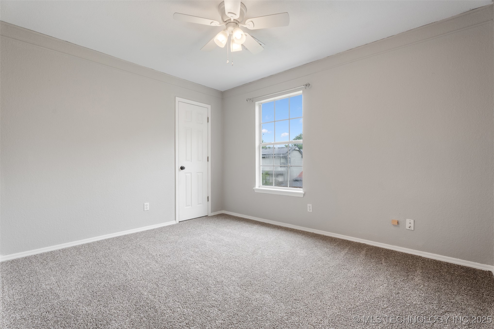 1802 S Fir Place Property Photo 22