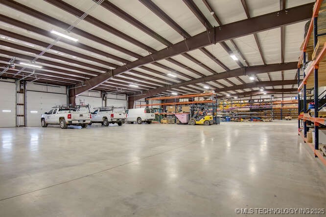 11160 S 225th East Avenue Property Photo 34