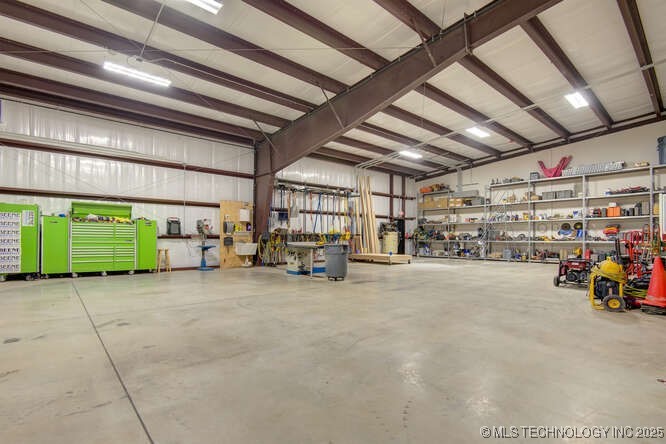 11160 S 225th East Avenue Property Photo 37