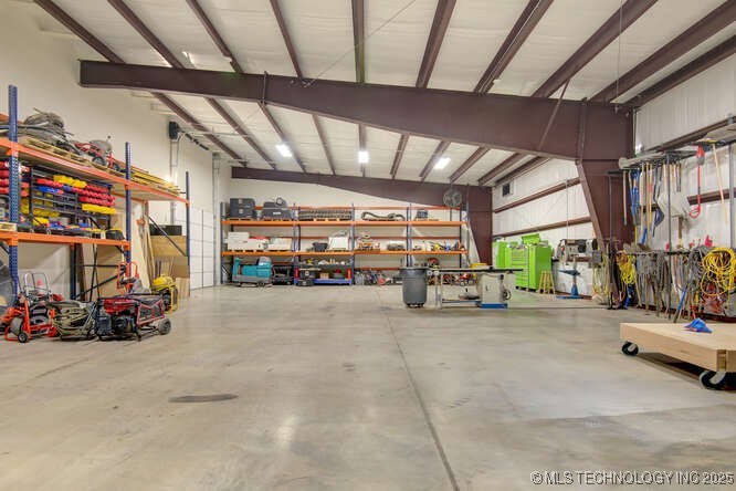 11160 S 225th East Avenue Property Photo 38