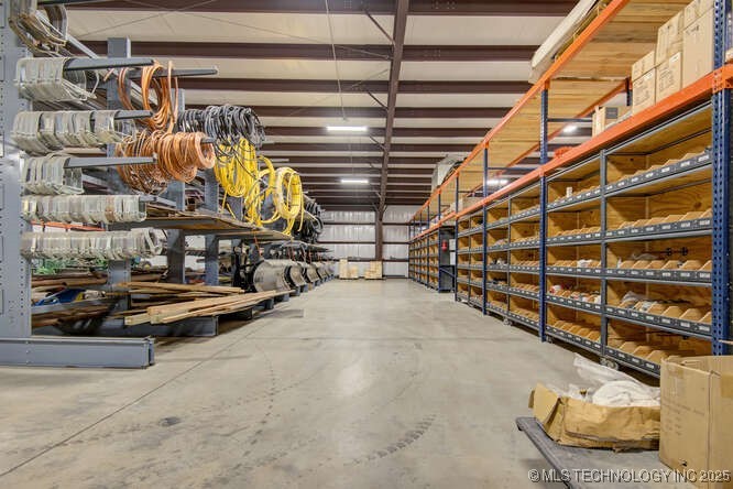 11160 S 225th East Avenue Property Photo 40