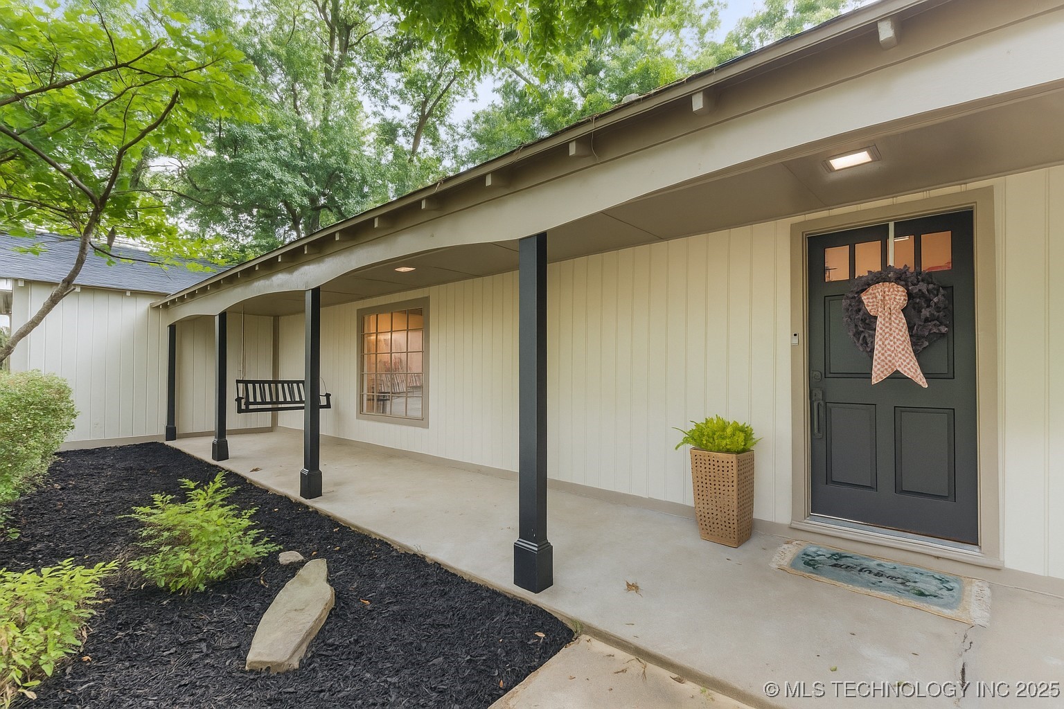 4733 S Evanston Avenue Property Photo