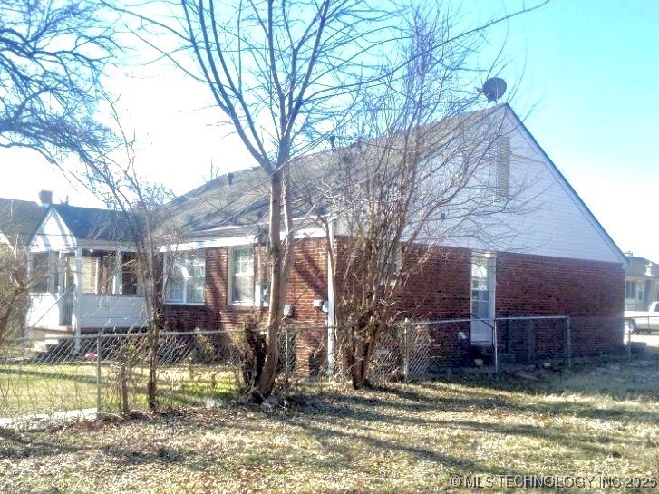 141 N College Avenue Property Photo 2