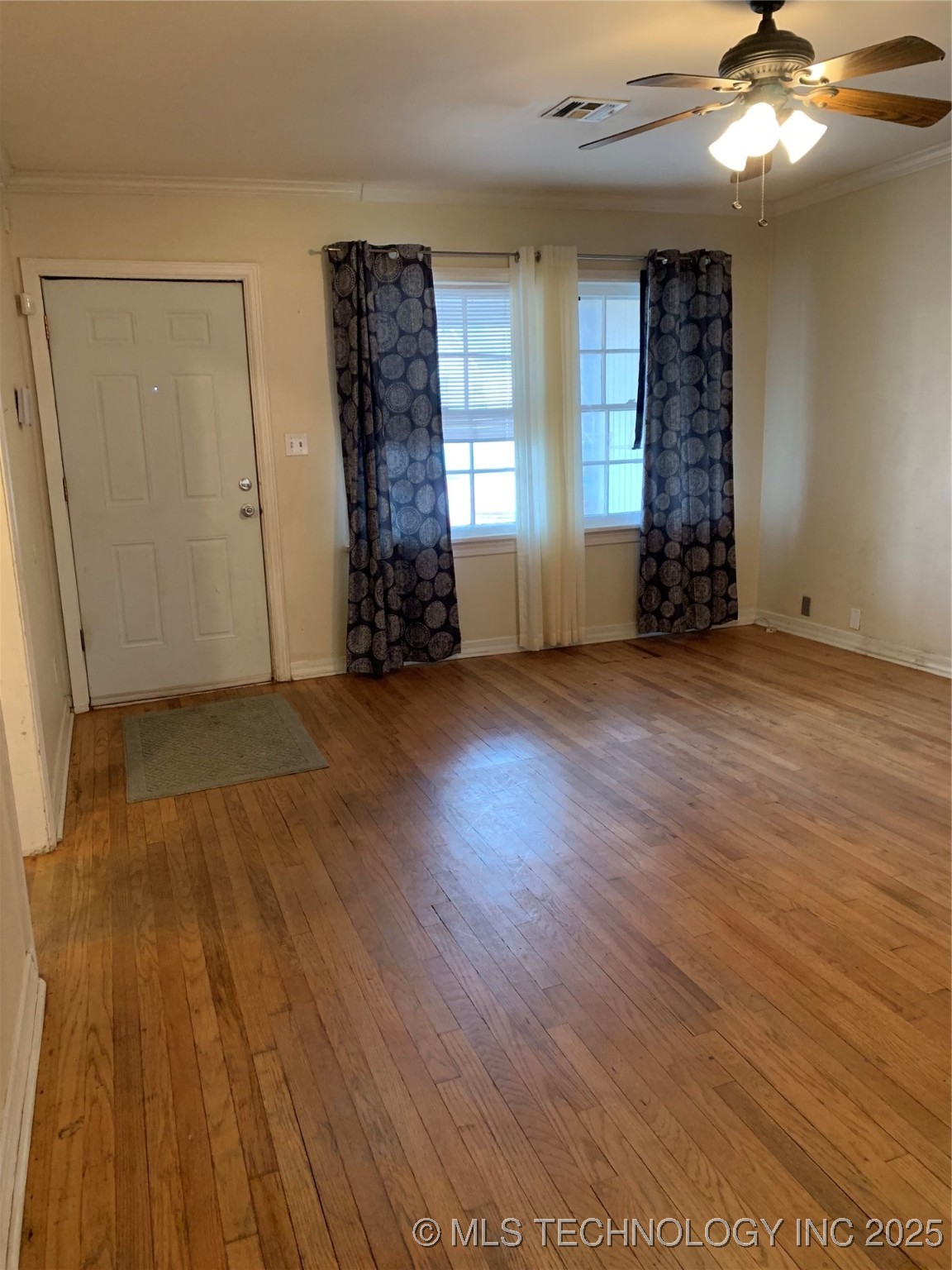 141 N College Avenue Property Photo 7
