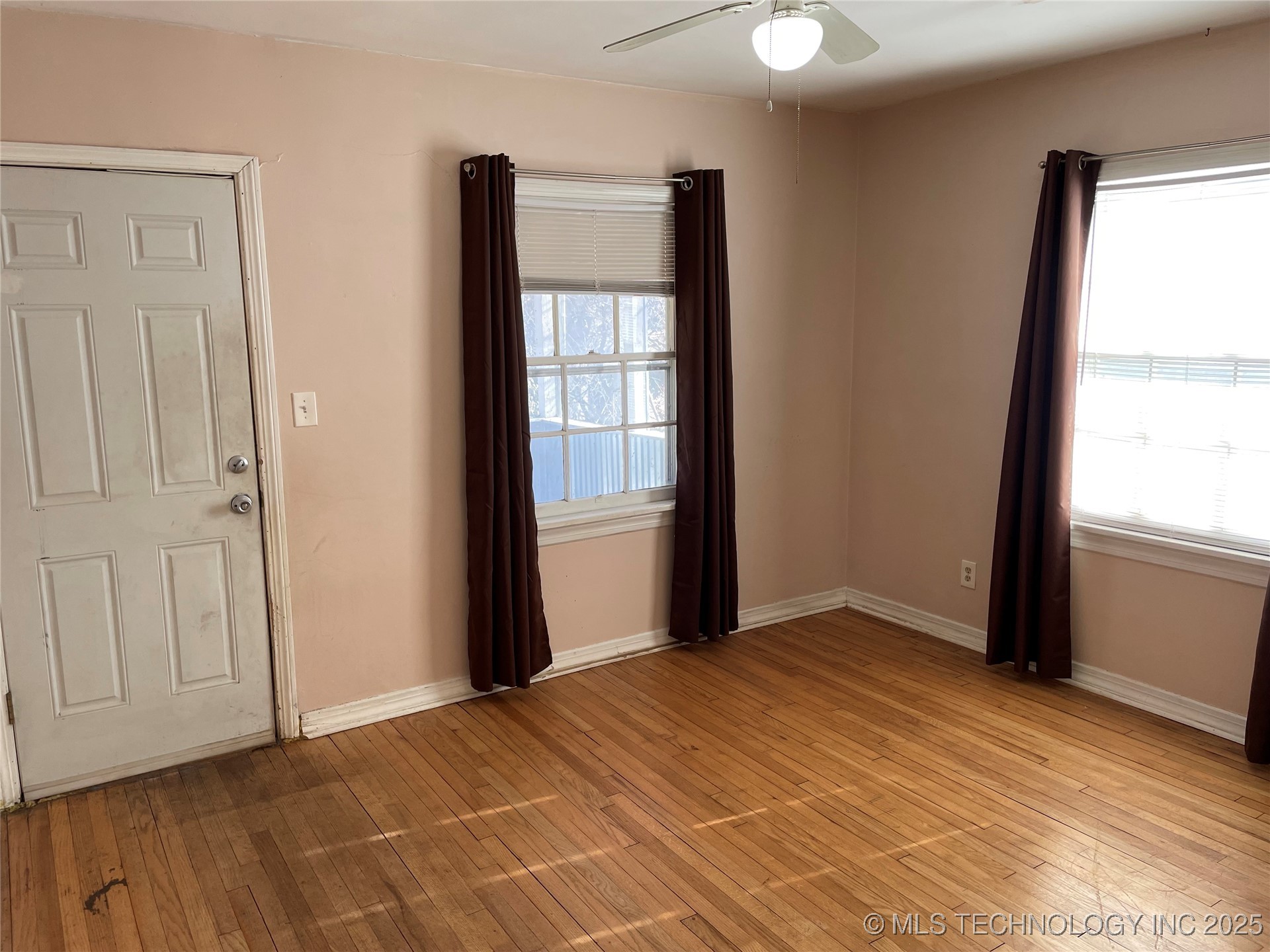 141 N College Avenue Property Photo 10