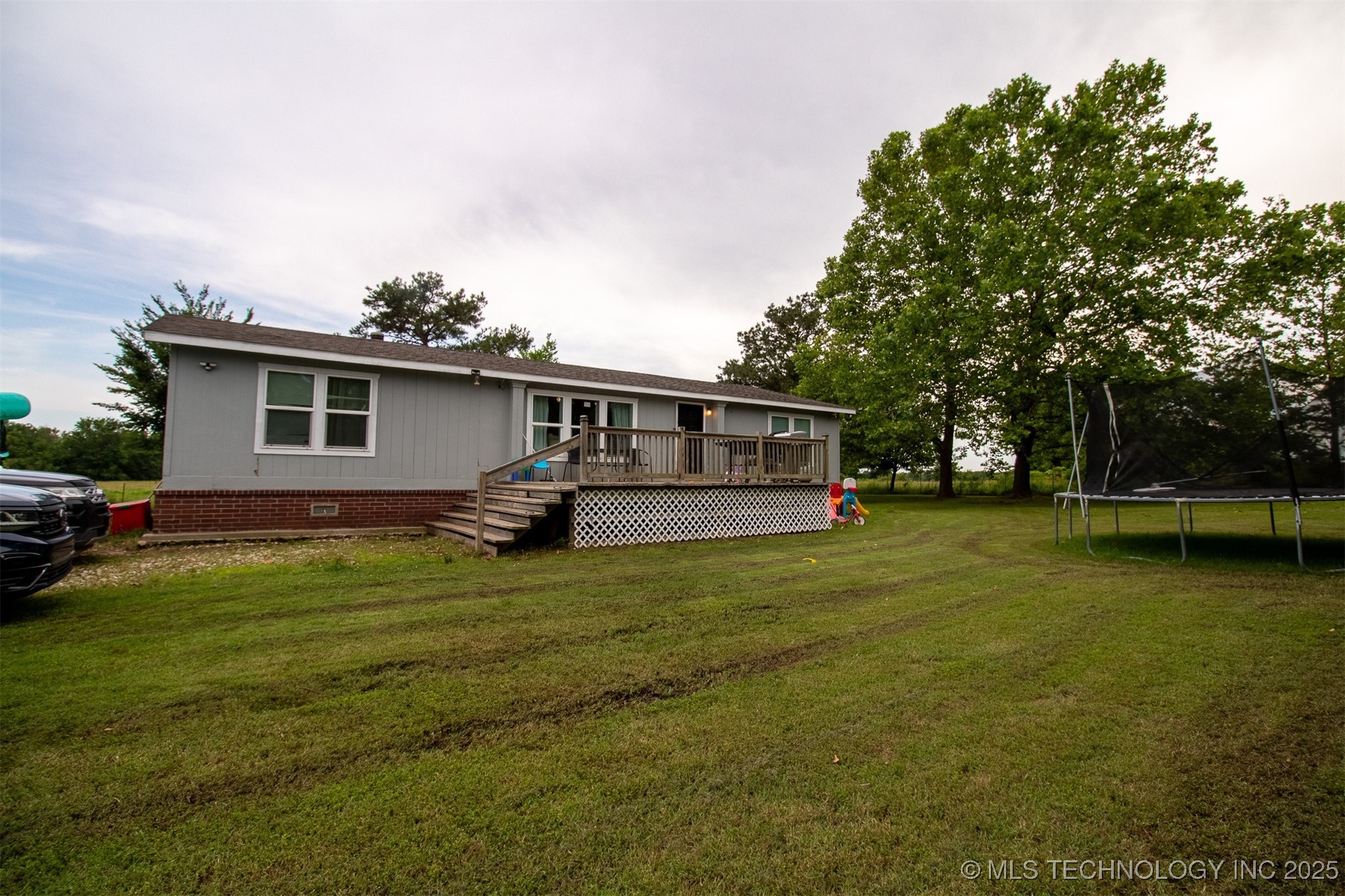 2641 W 83rd Street S Property Photo 1