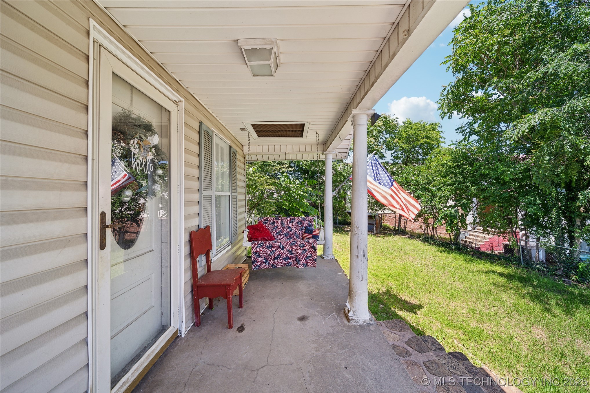 528 S Muskogee Property Photo 4