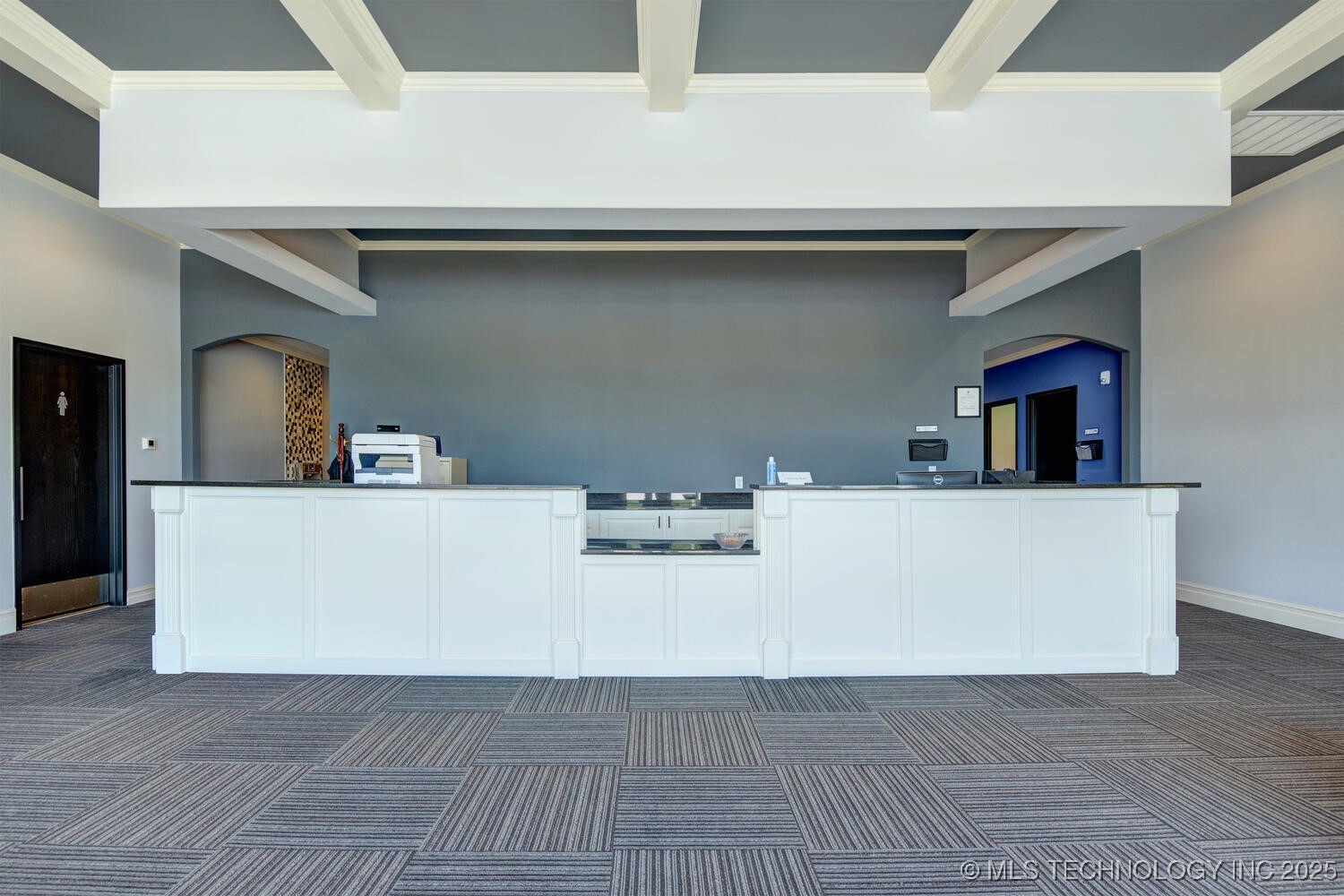 11200 S 225th East Avenue Property Photo 5