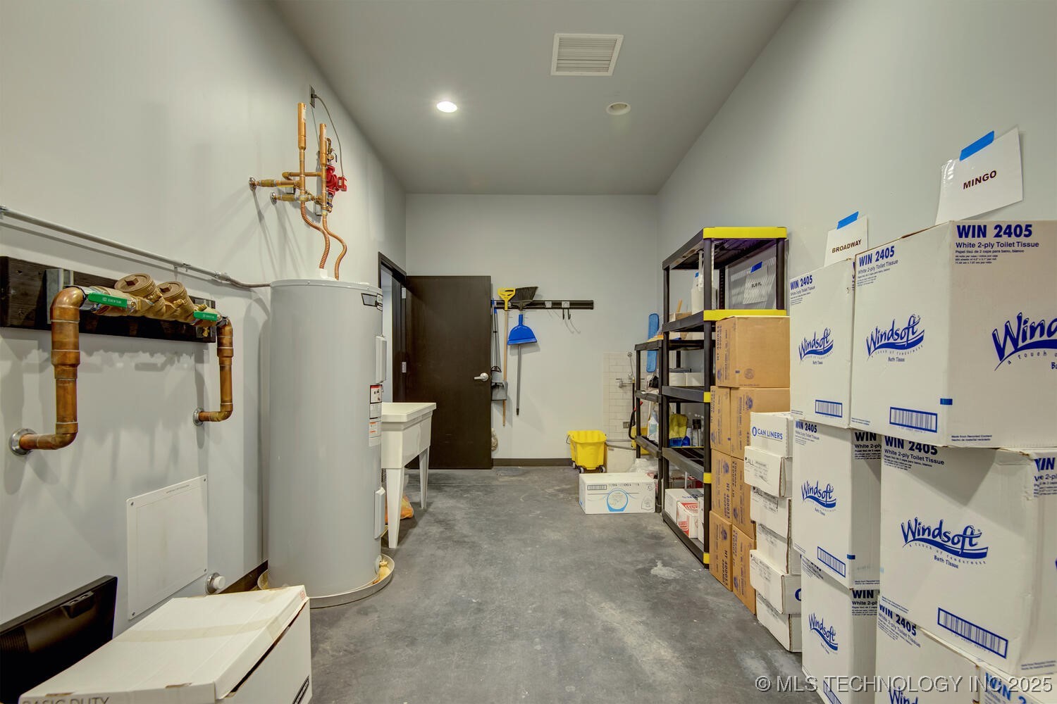 11200 S 225th East Avenue Property Photo 31