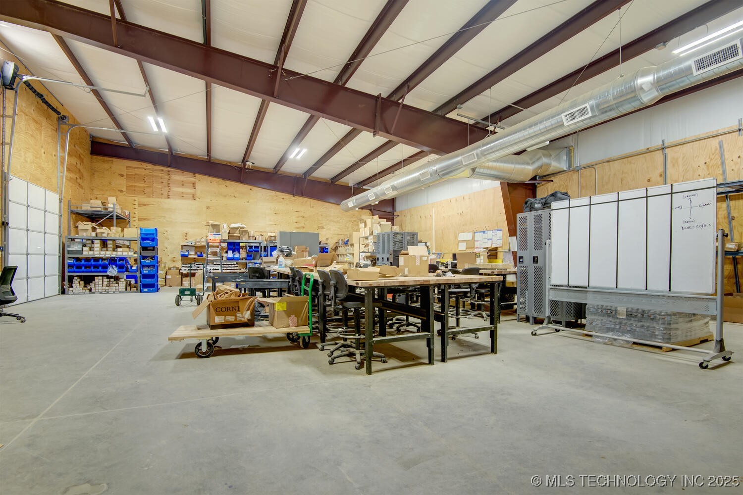 11200 S 225th East Avenue Property Photo 35