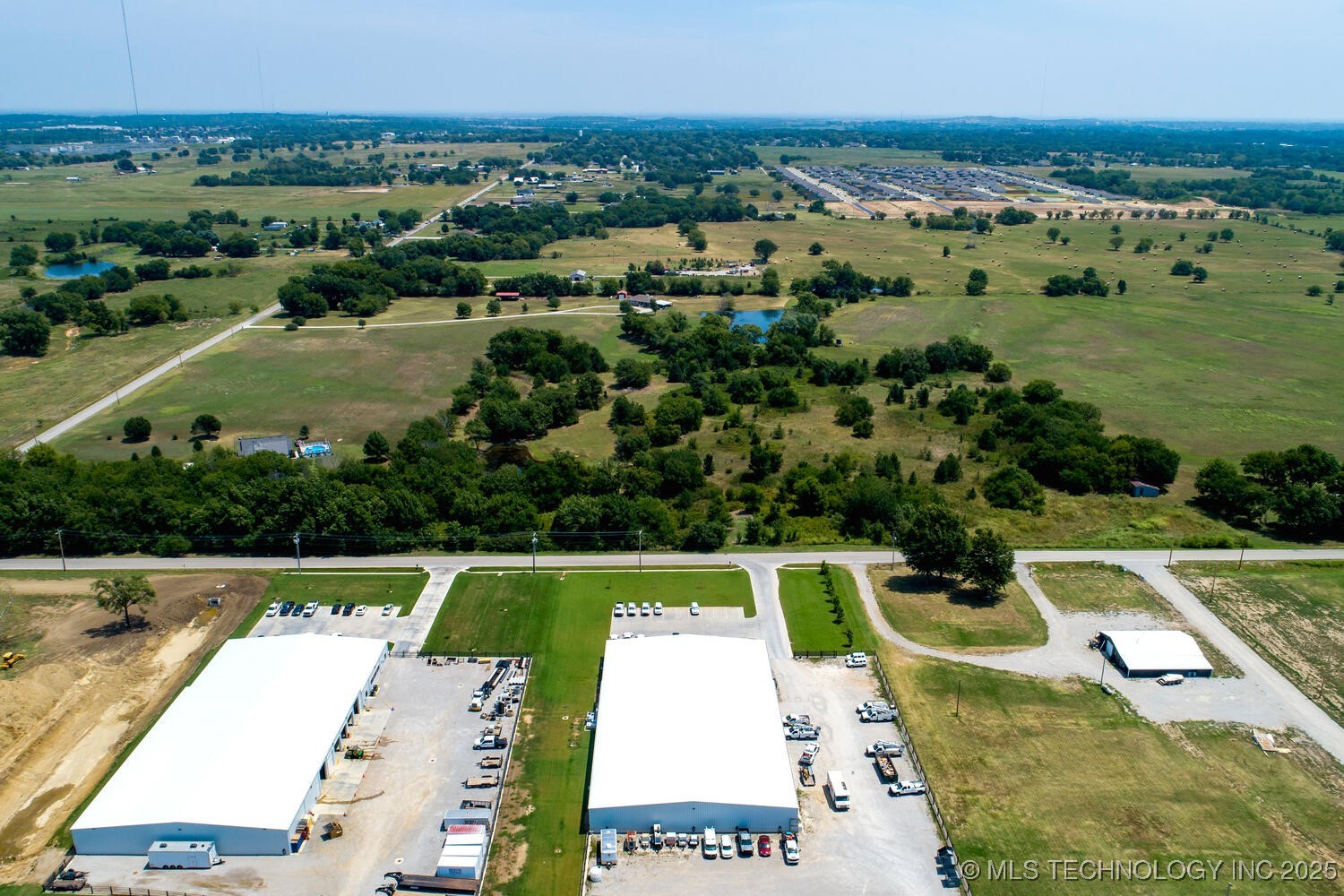 11200 S 225th East Avenue Property Photo 45