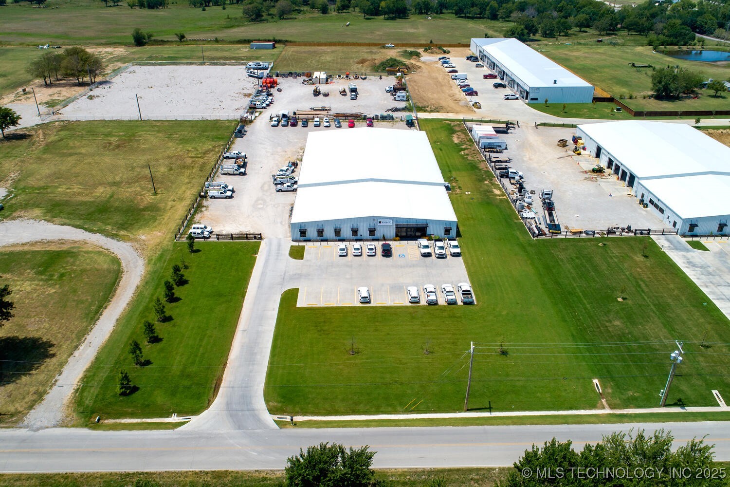 11200 S 225th East Avenue Property Photo 47