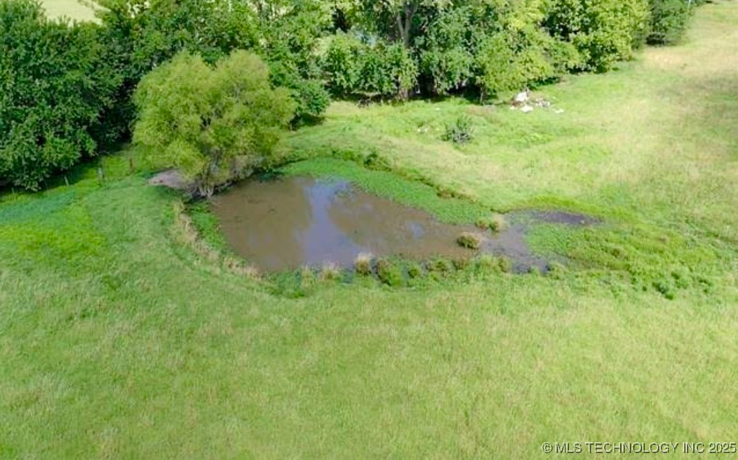 68330 E 300 Road Property Photo 1