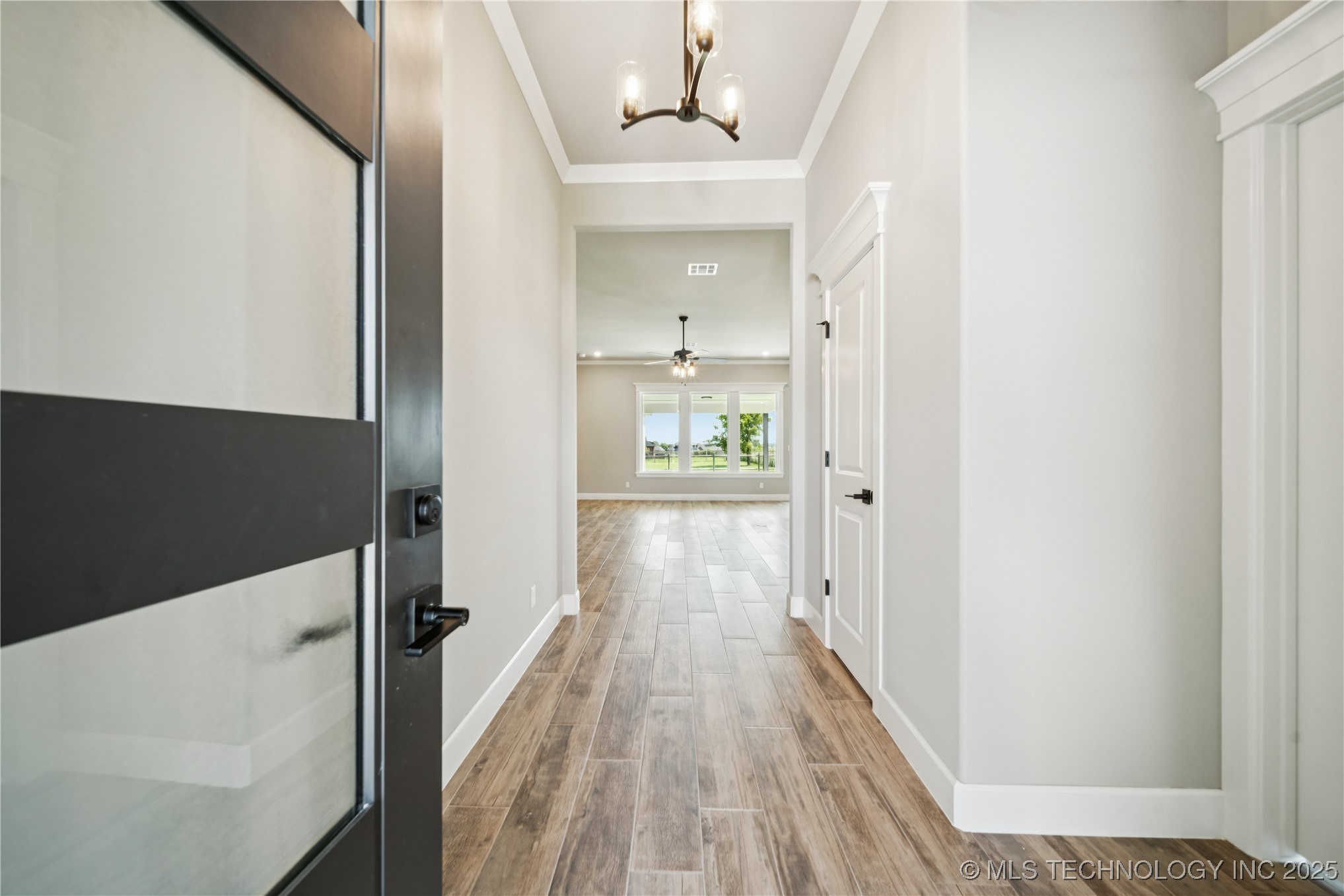 14129 N 54th East Avenue Property Photo 6