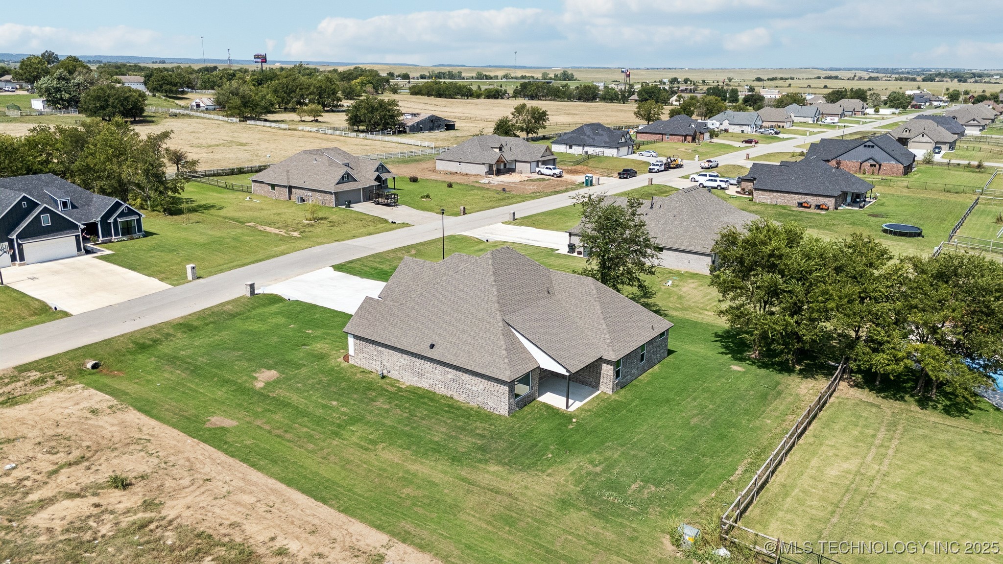 14129 N 54th East Avenue Property Photo 37