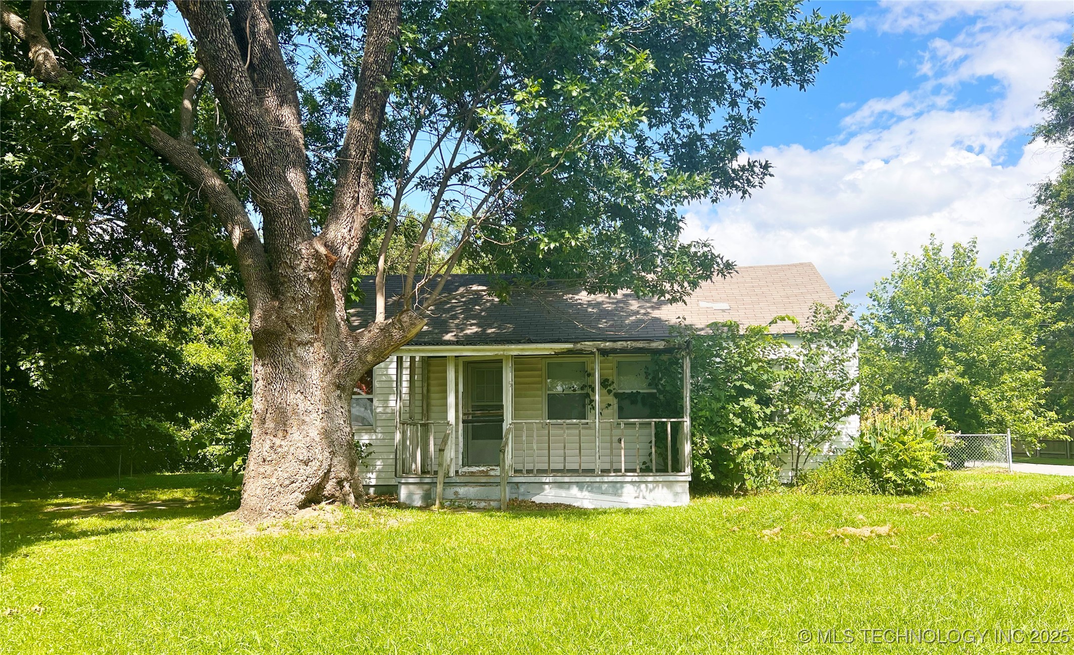 149 S 7th Street Property Photo 1