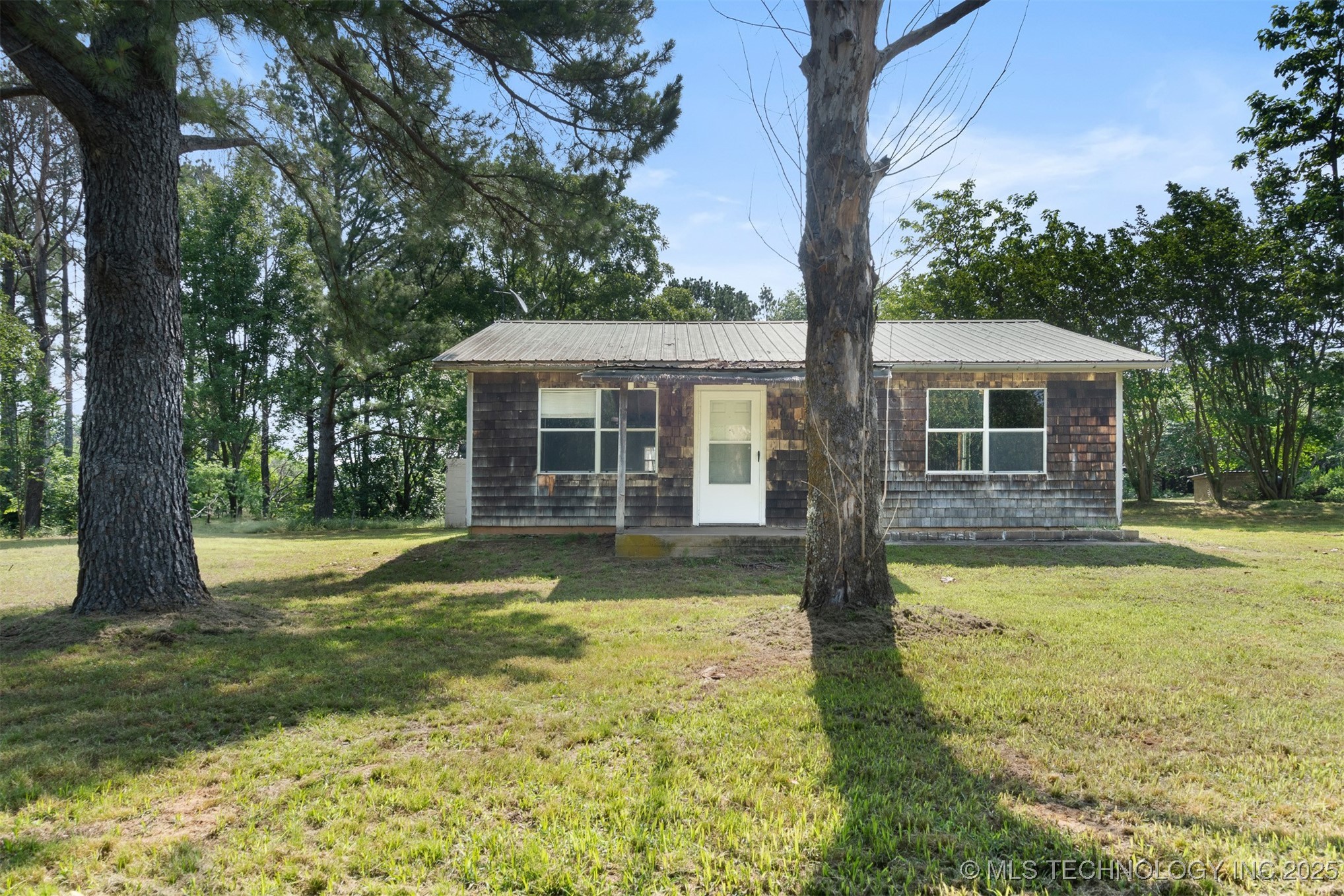 5164 Smiser Road Property Photo 3