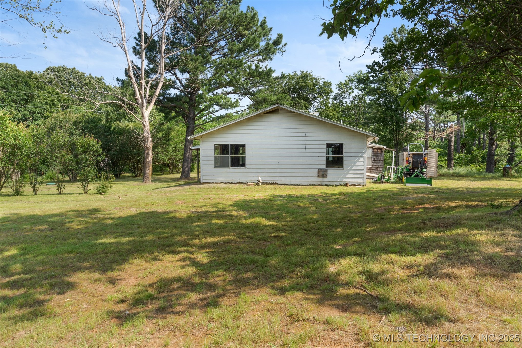 5164 Smiser Road Property Photo 9