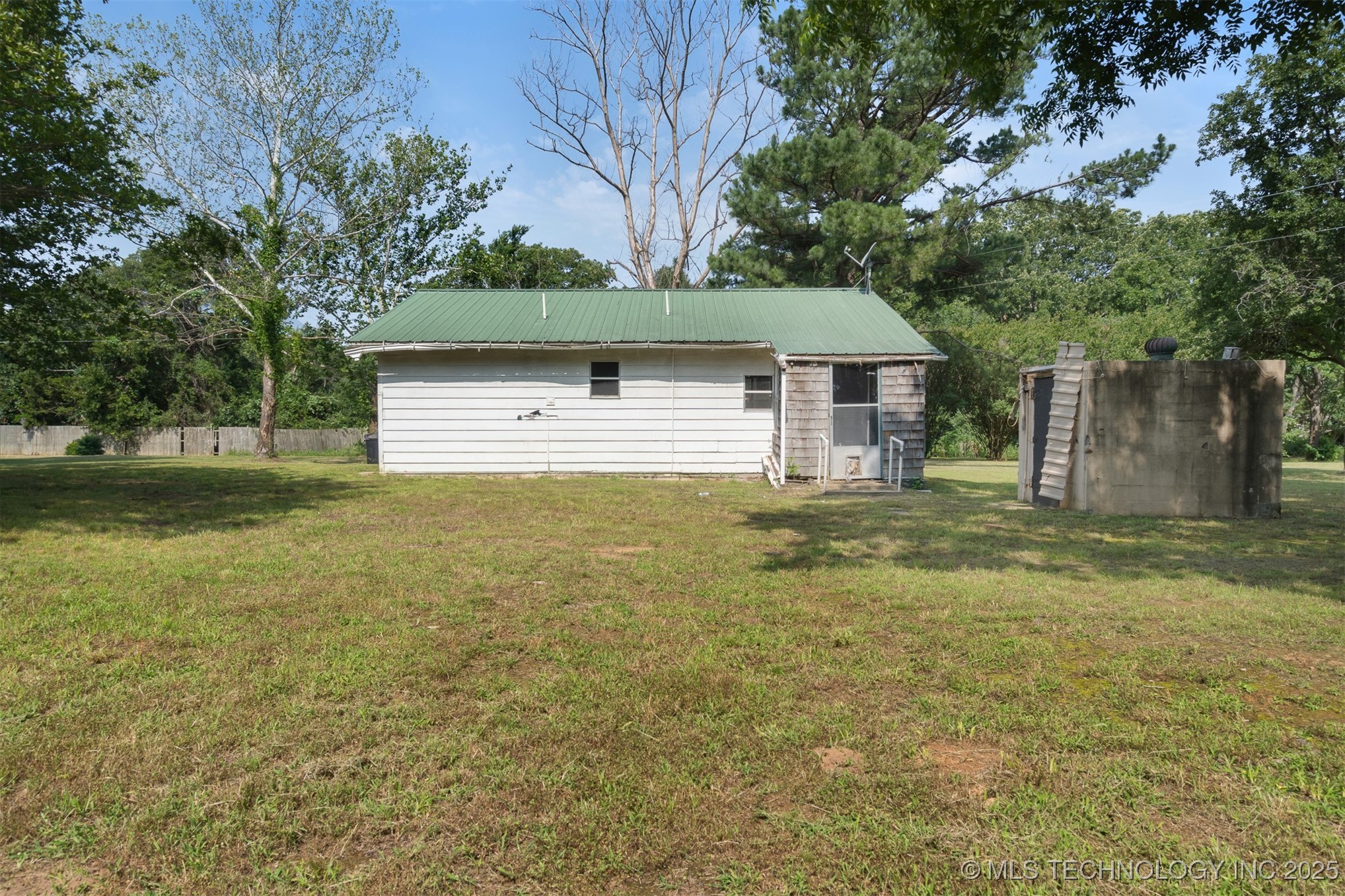 5164 Smiser Road Property Photo 11