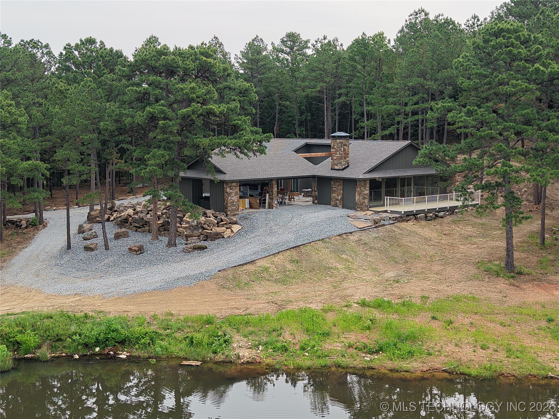 28574 Pocahontas Road Property Photo