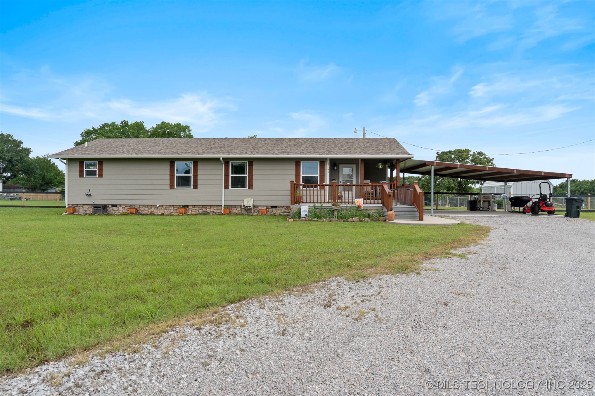 12175 Rustic Acres Lane Property Photo 1