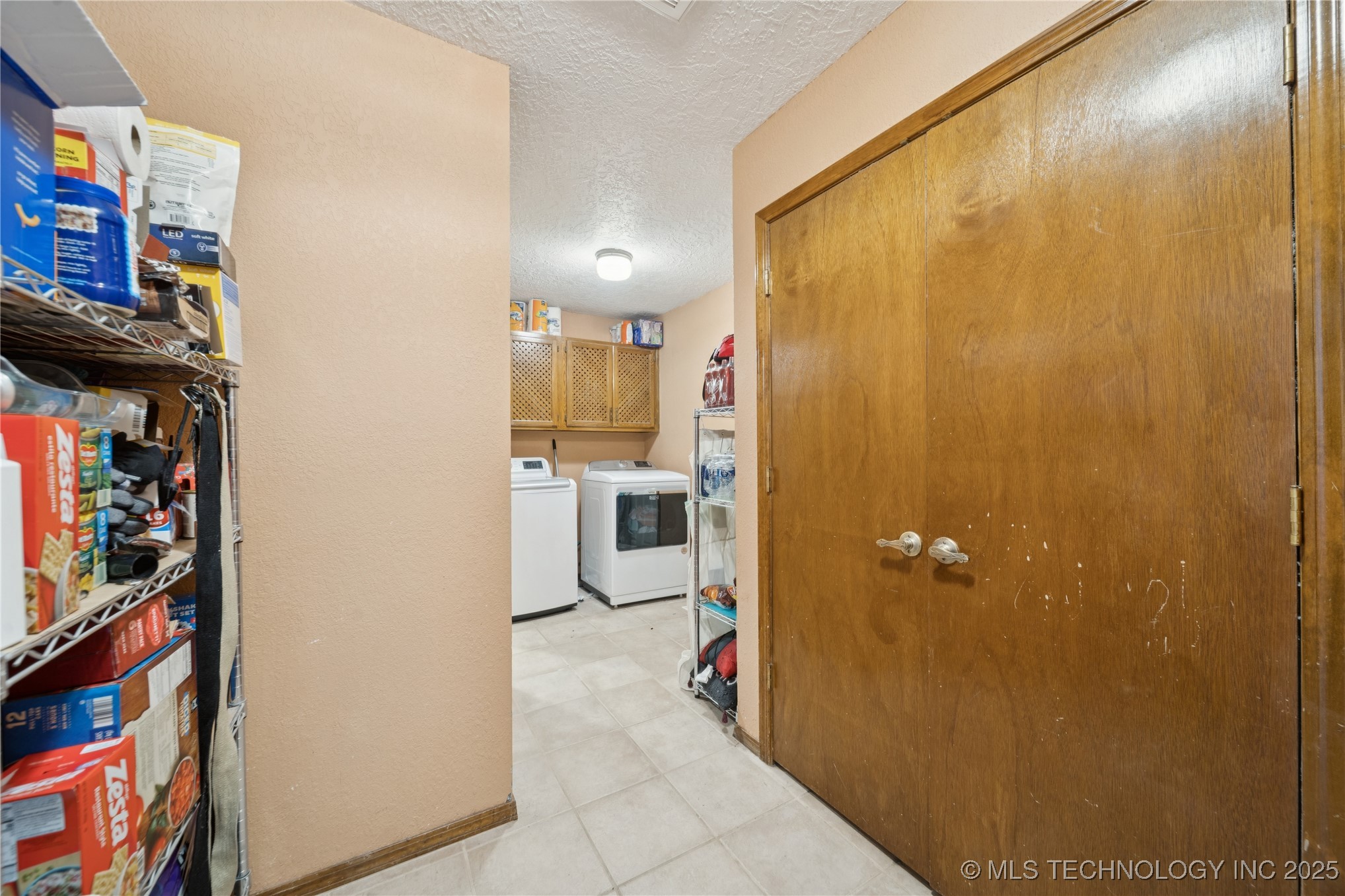 6316 S Ash Avenue Property Photo 11