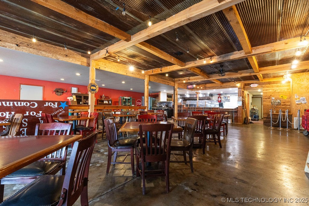 105 N Main Property Photo 10