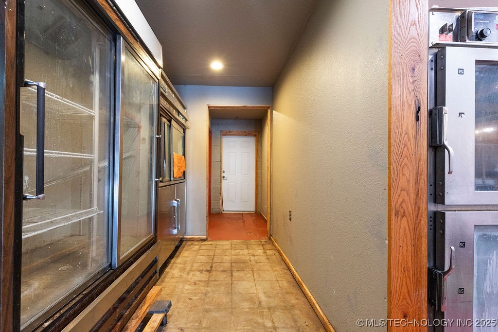 105 N Main Property Photo 23