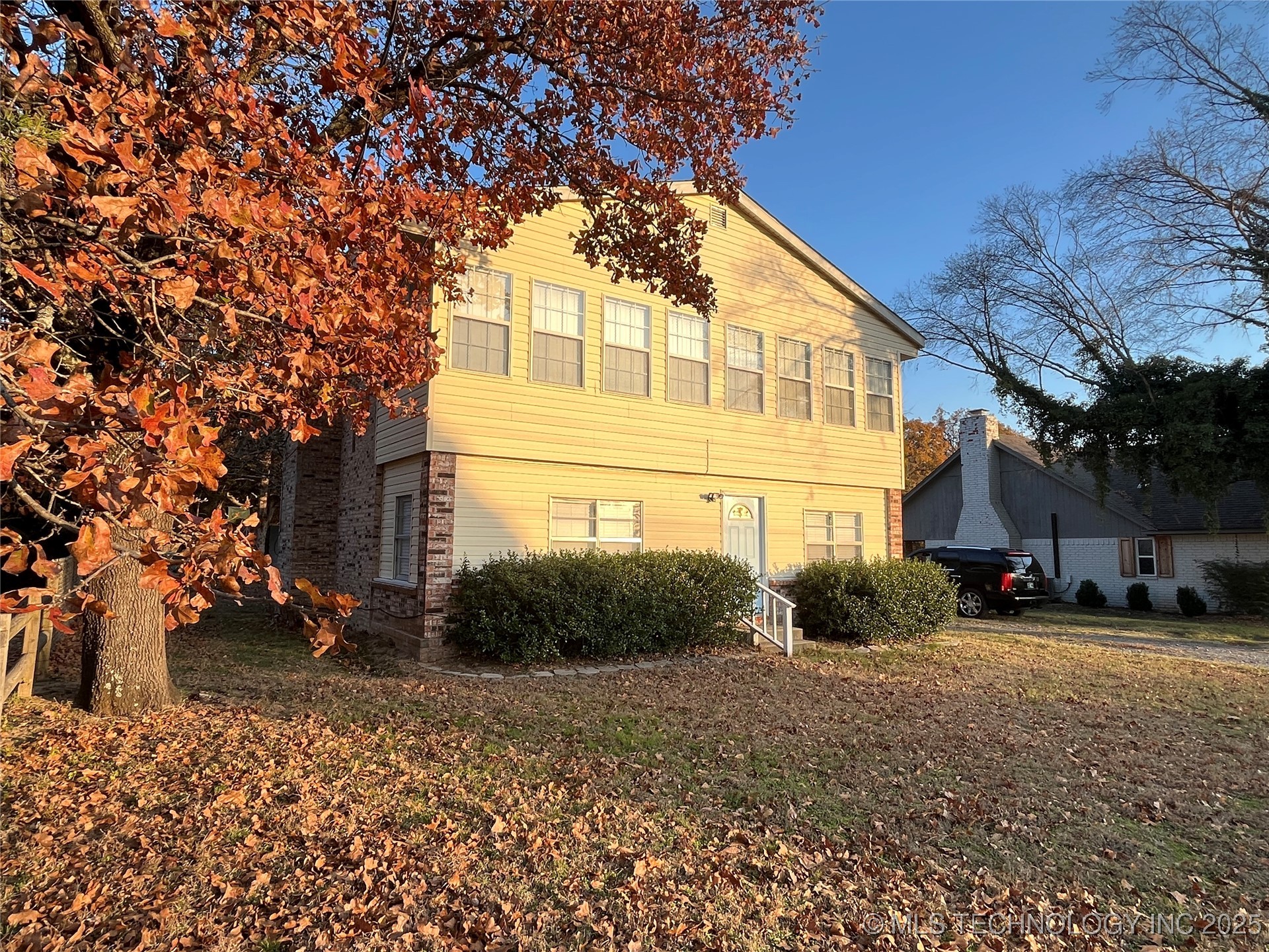 114227 S 4172 Road Property Photo 1