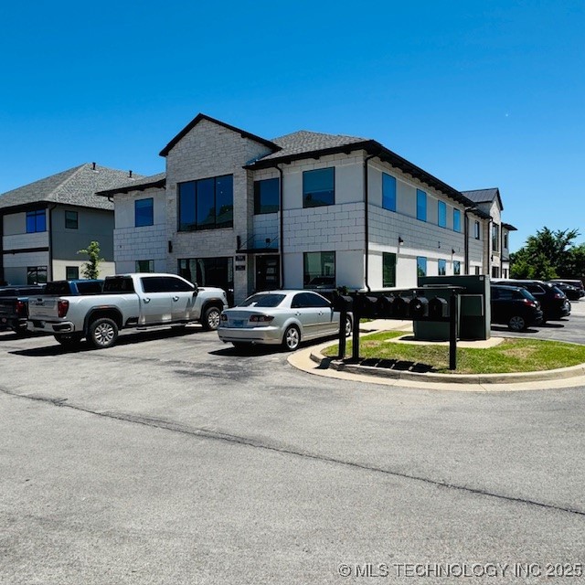 7810 E 108th Street Property Photo 14