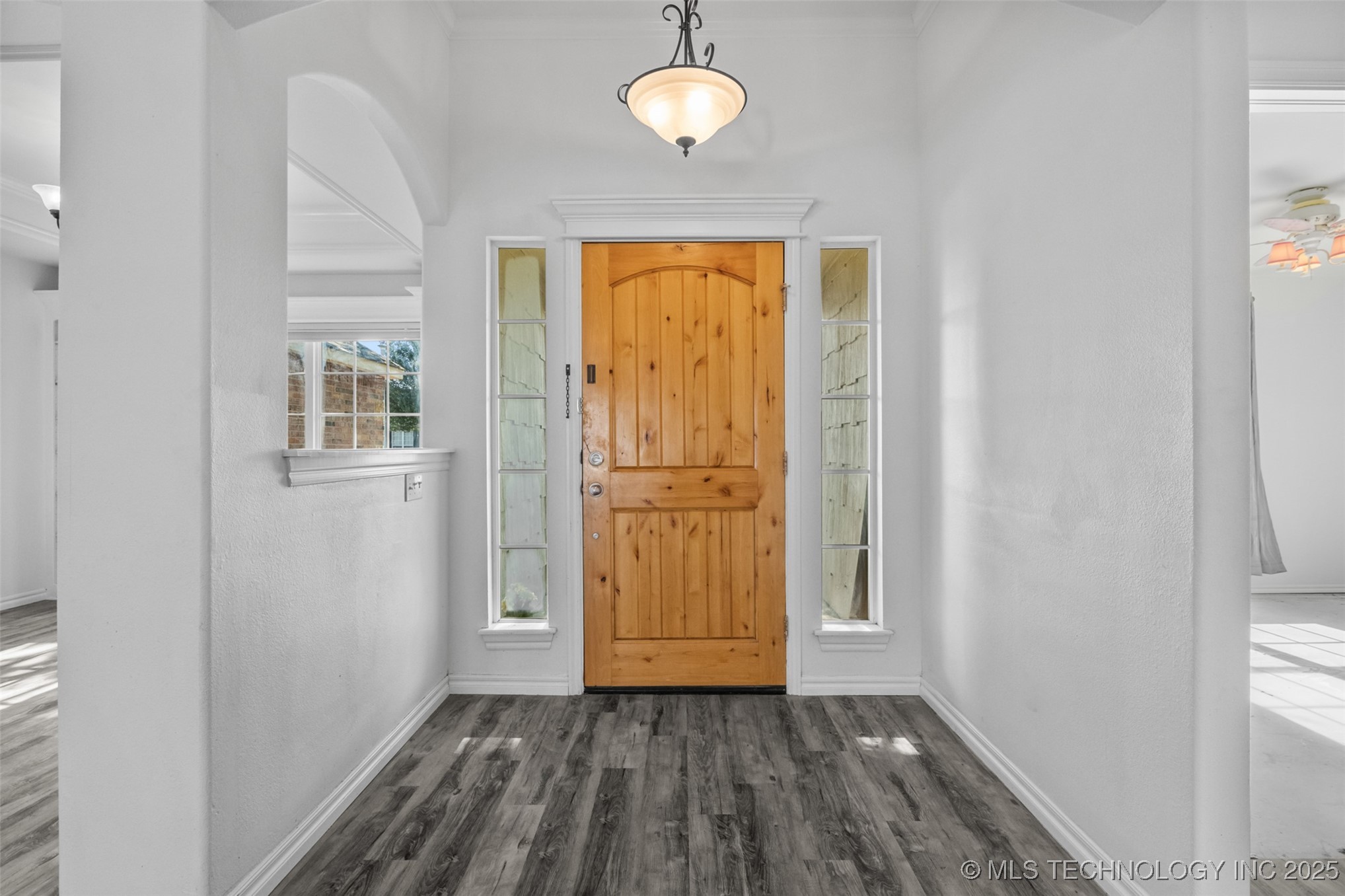 13124 N 133rd East Avenue Property Photo 6