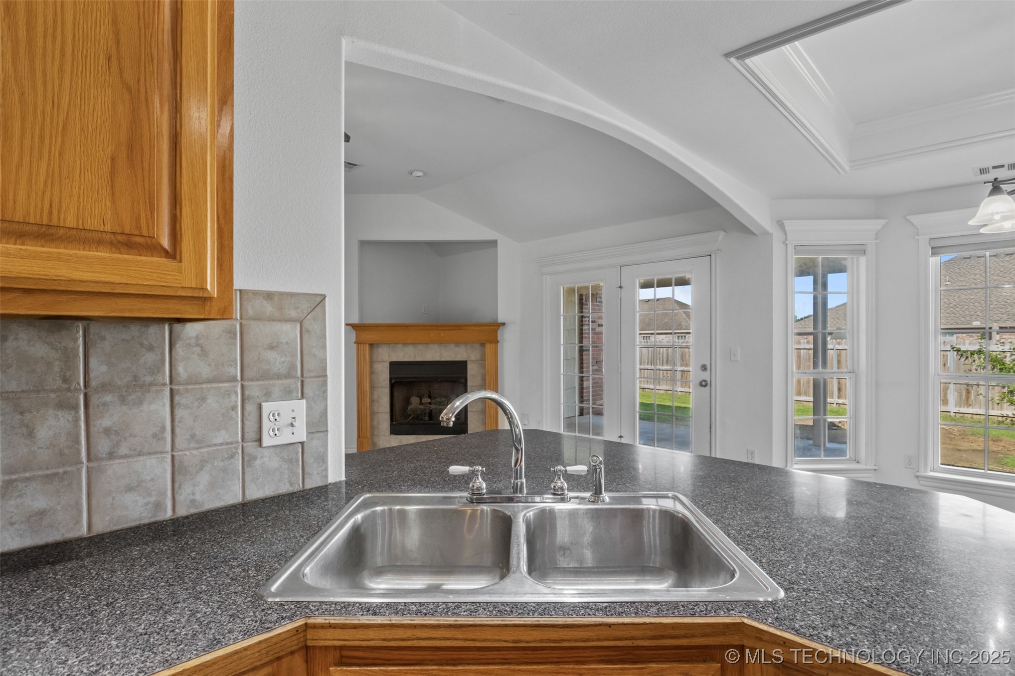 13124 N 133rd East Avenue Property Photo 16