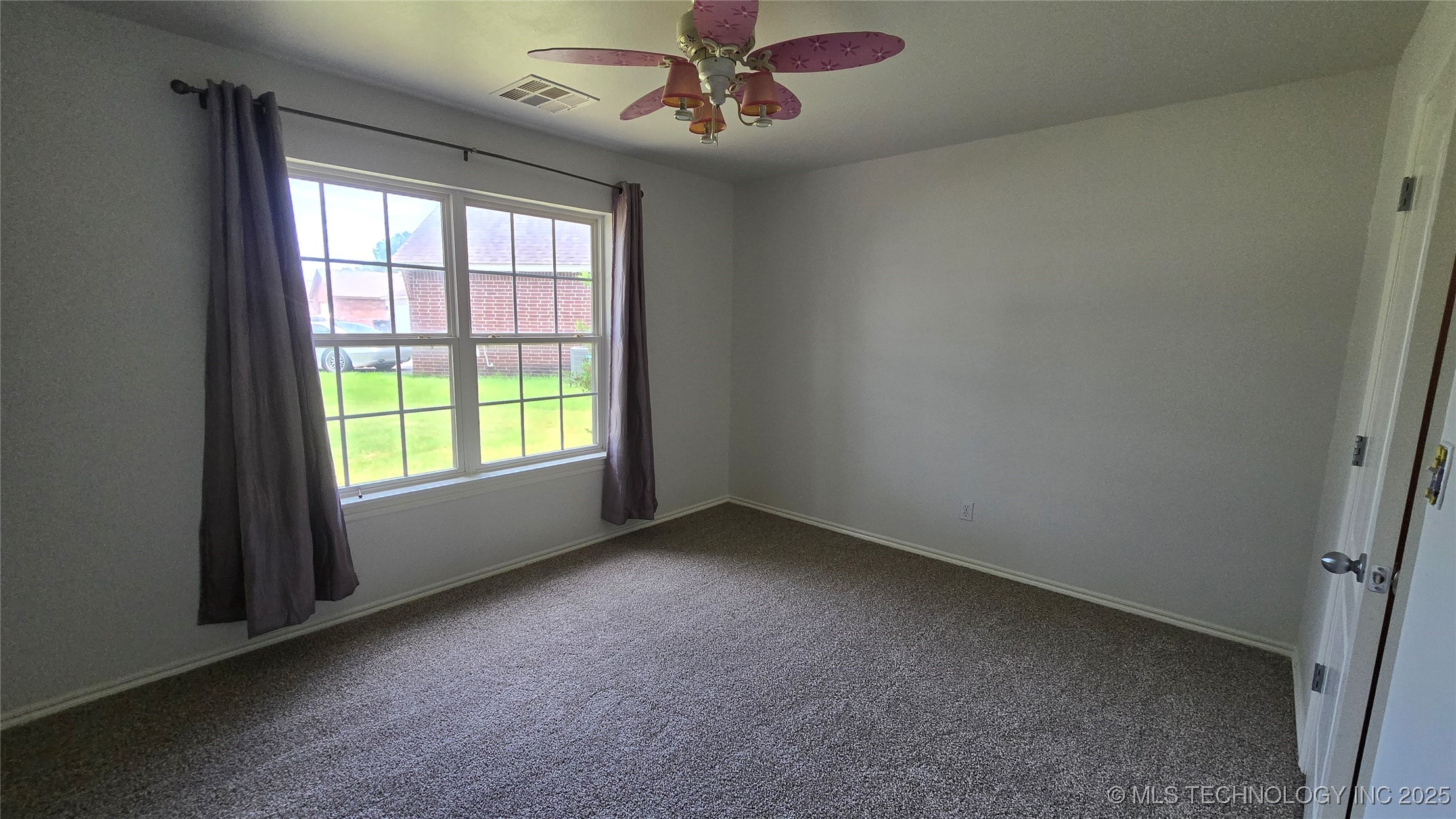 13124 N 133rd East Avenue Property Photo 32