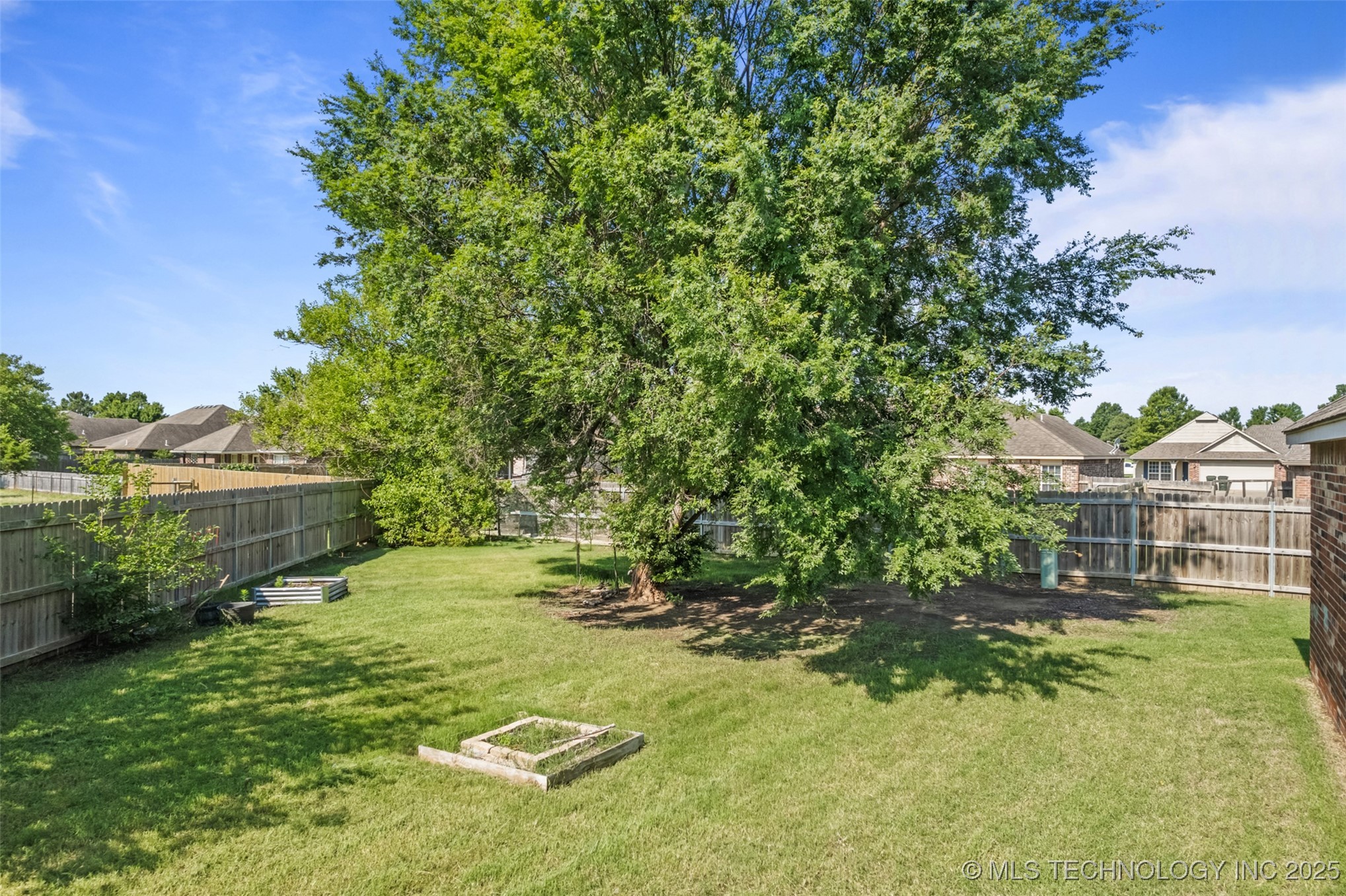 13124 N 133rd East Avenue Property Photo 37