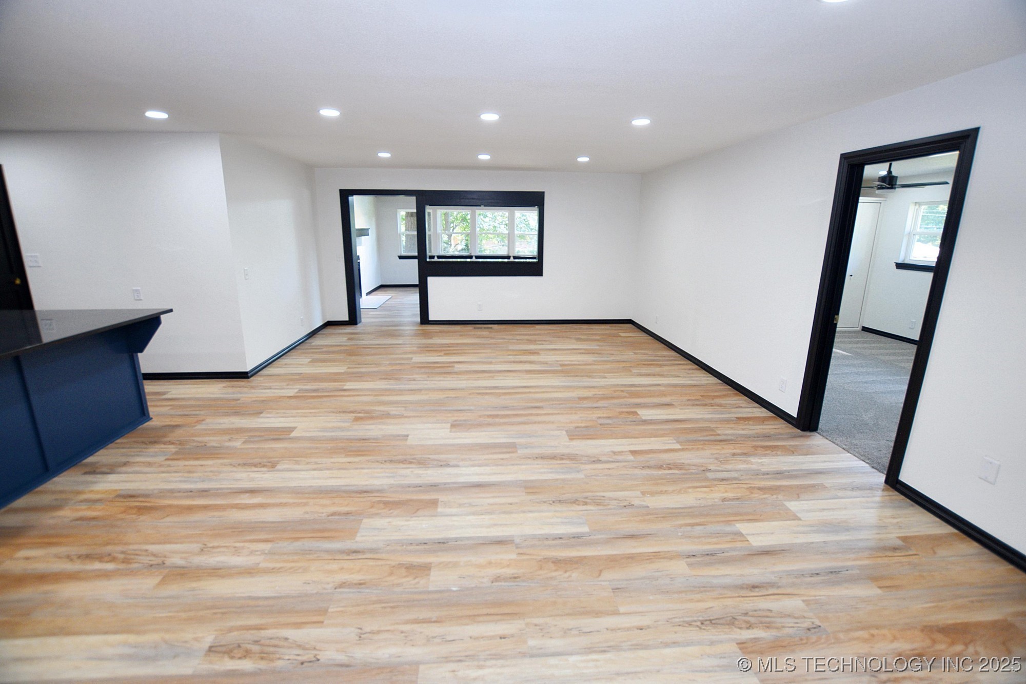 717 N Oklahoma Avenue Property Photo 2