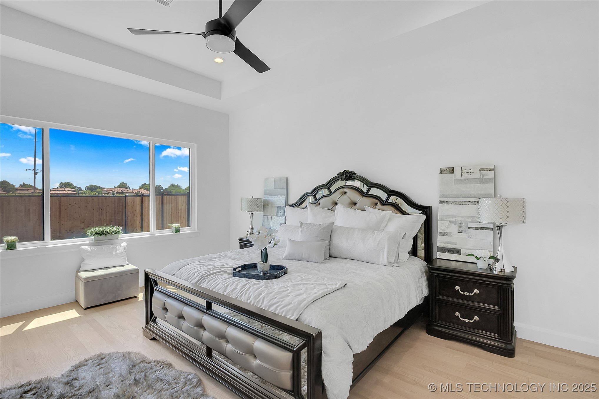 12005 S Vandalia Avenue Property Photo 27