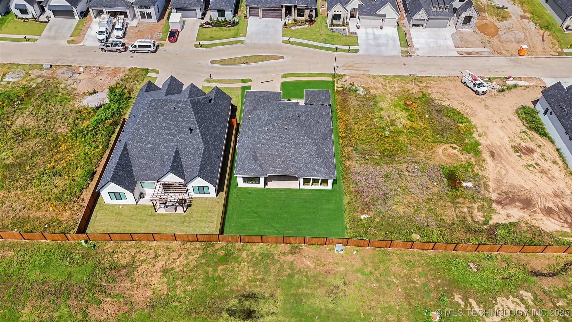 12005 S Vandalia Avenue Property Photo 55