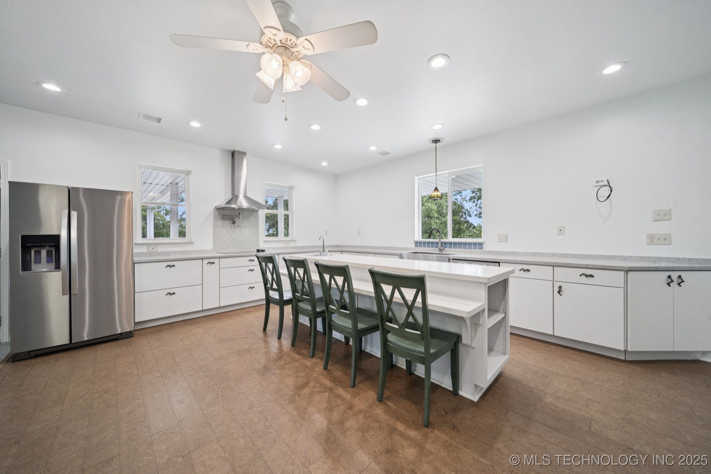 4127 New Prue Road Property Photo 14