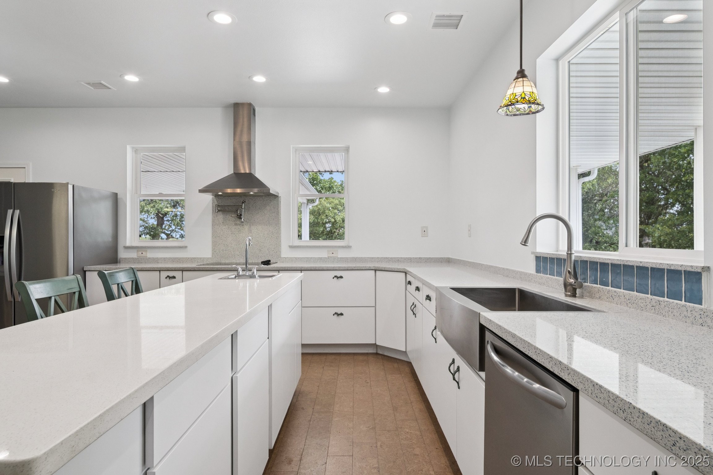 4127 New Prue Road Property Photo 17
