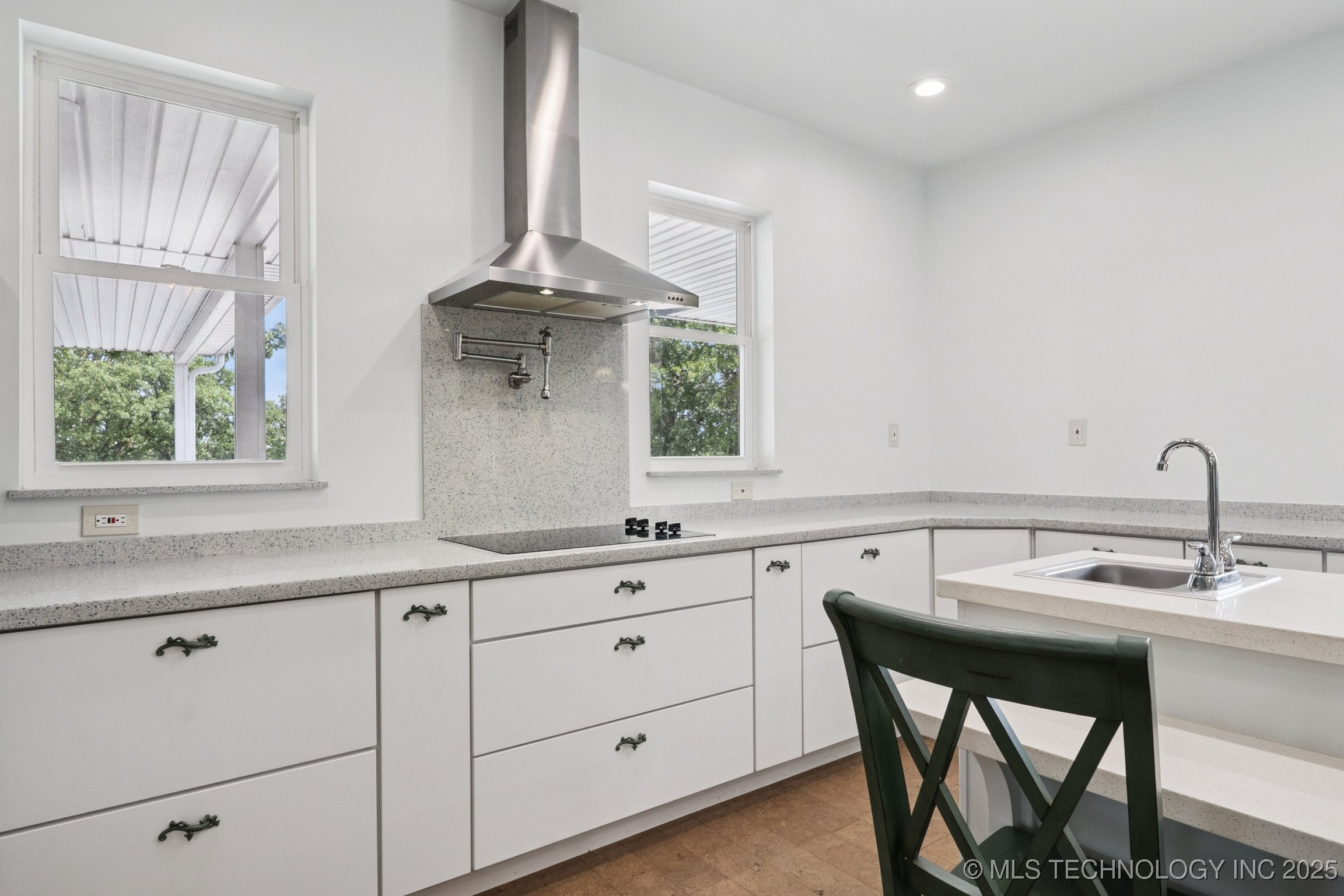 4127 New Prue Road Property Photo 18