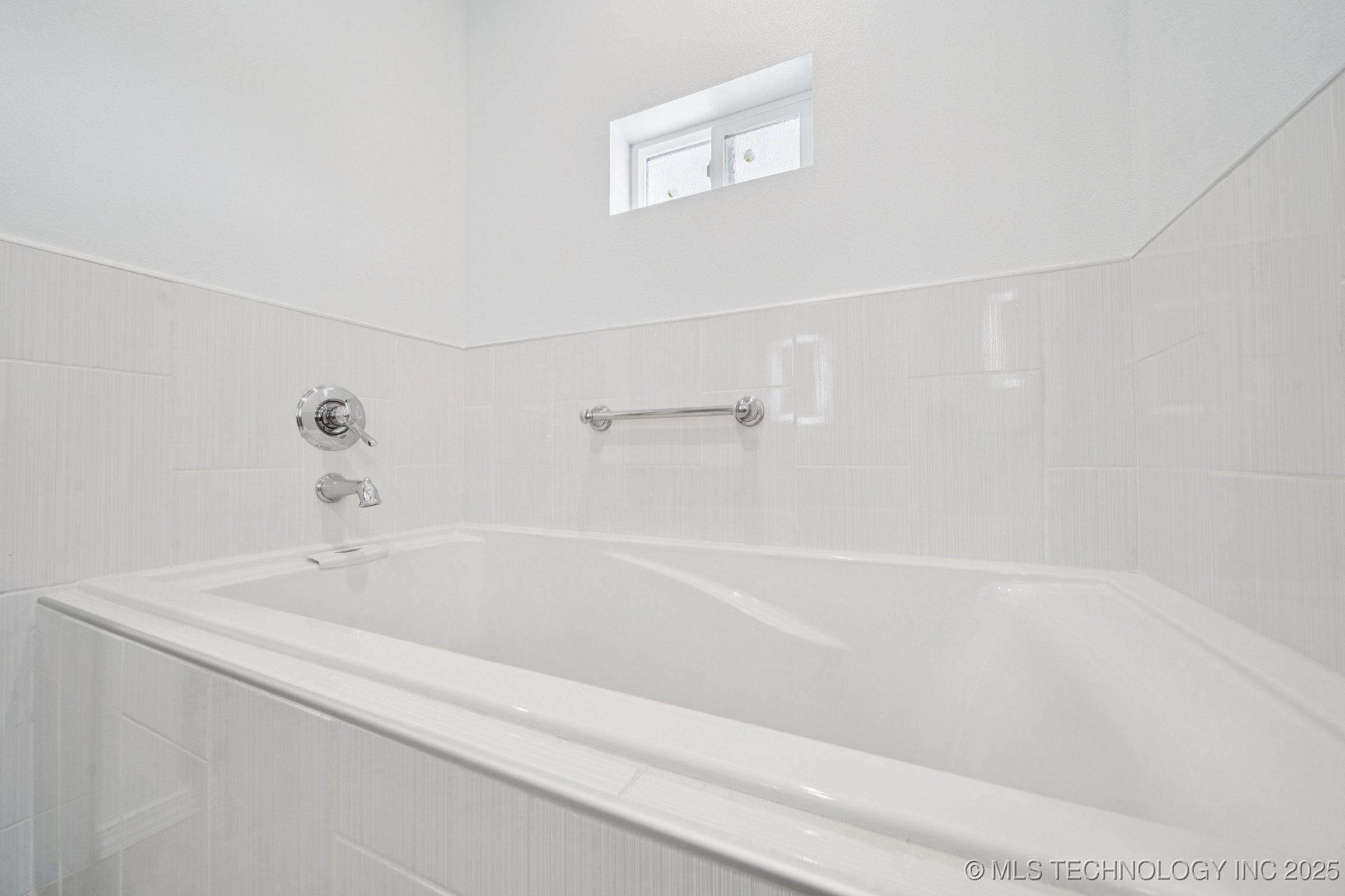4127 New Prue Road Property Photo 25