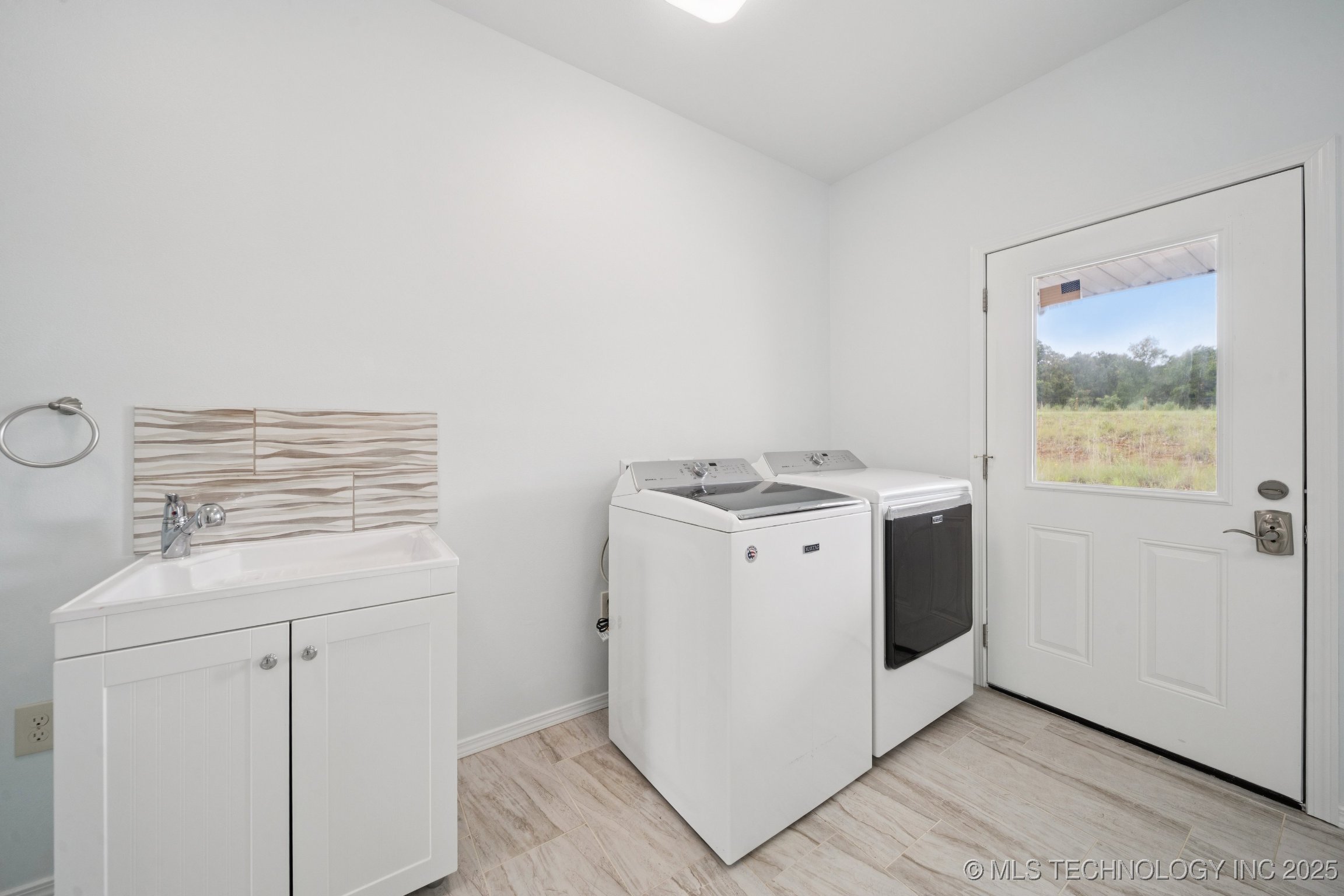 4127 New Prue Road Property Photo 37