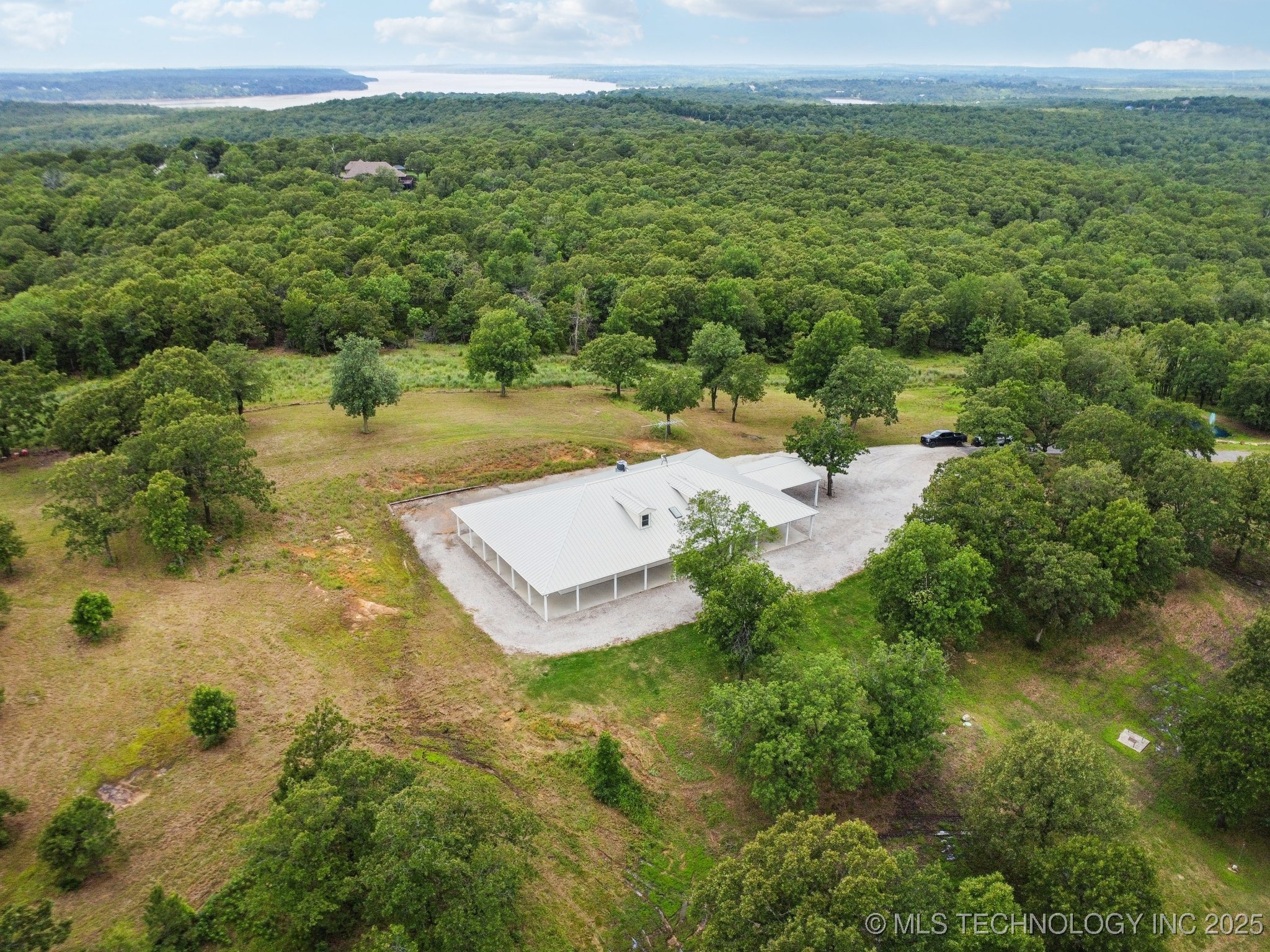 4127 New Prue Road Property Photo 40