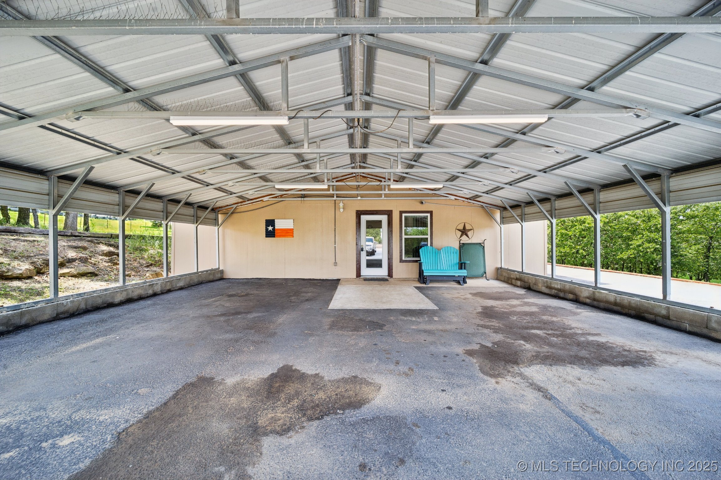 4127 New Prue Road Property Photo 44