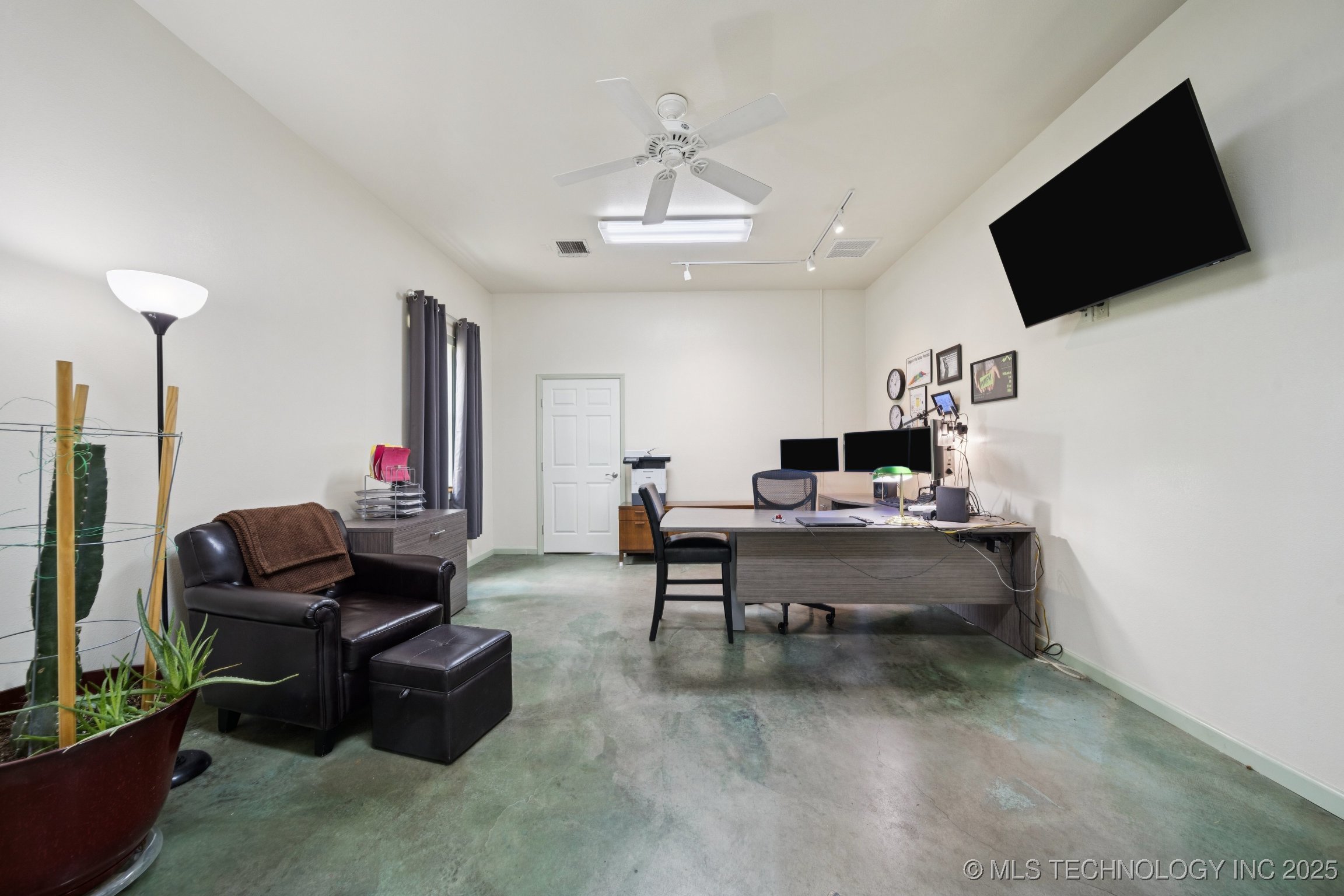 4127 New Prue Road Property Photo 55