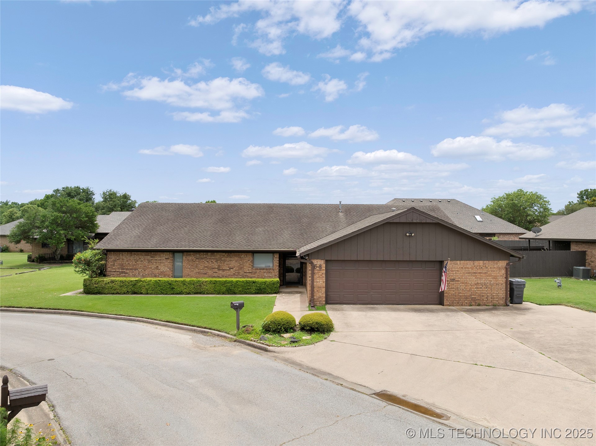 58 Overland Route Property Photo